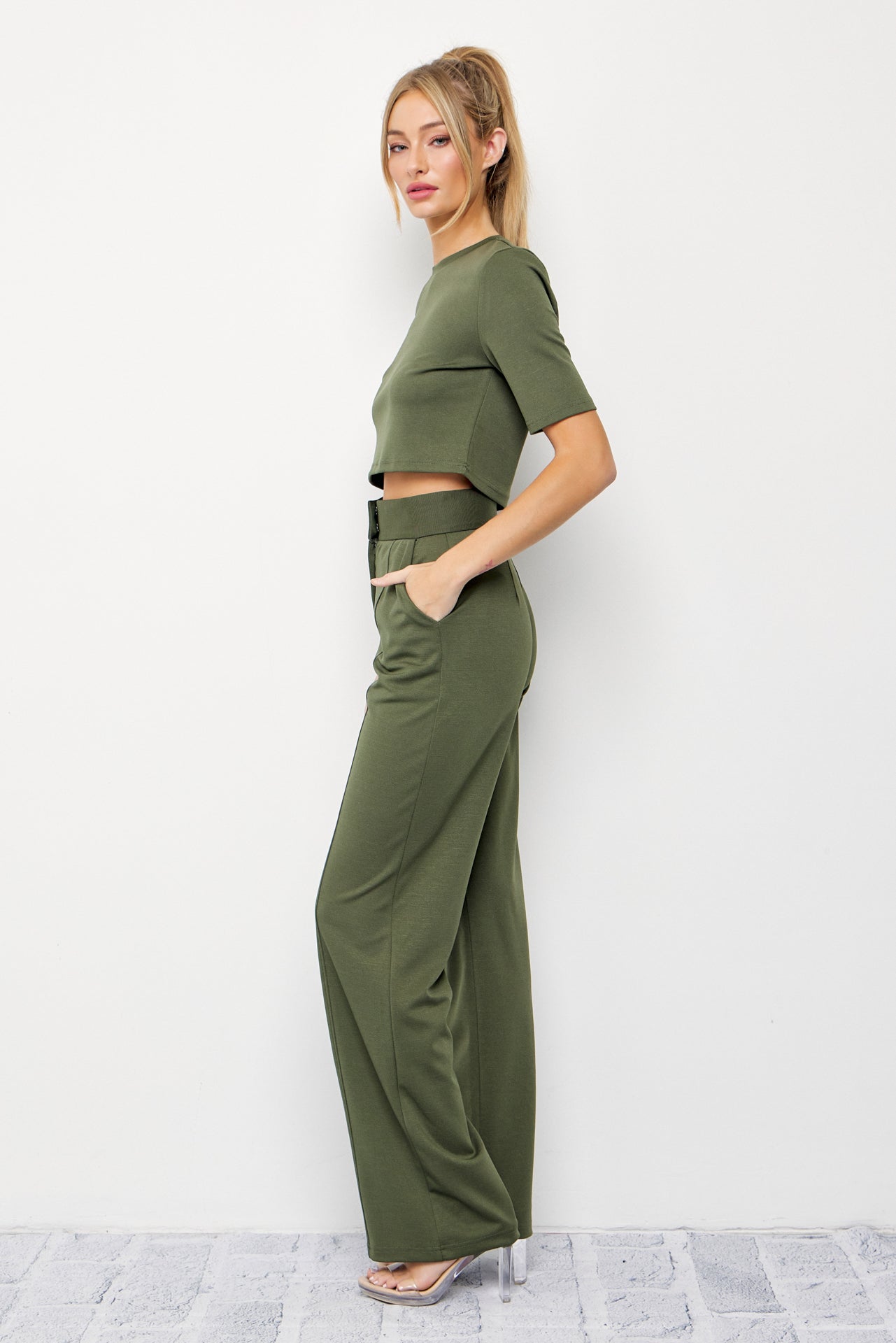Casual Day Crop Top and High Waist Pants Set
