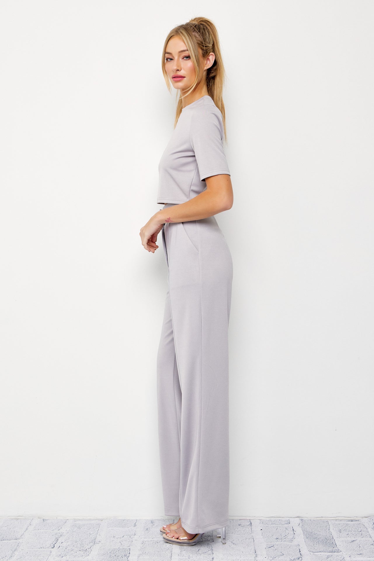 Knit Crop Top y pantalones de cintura alta Set
