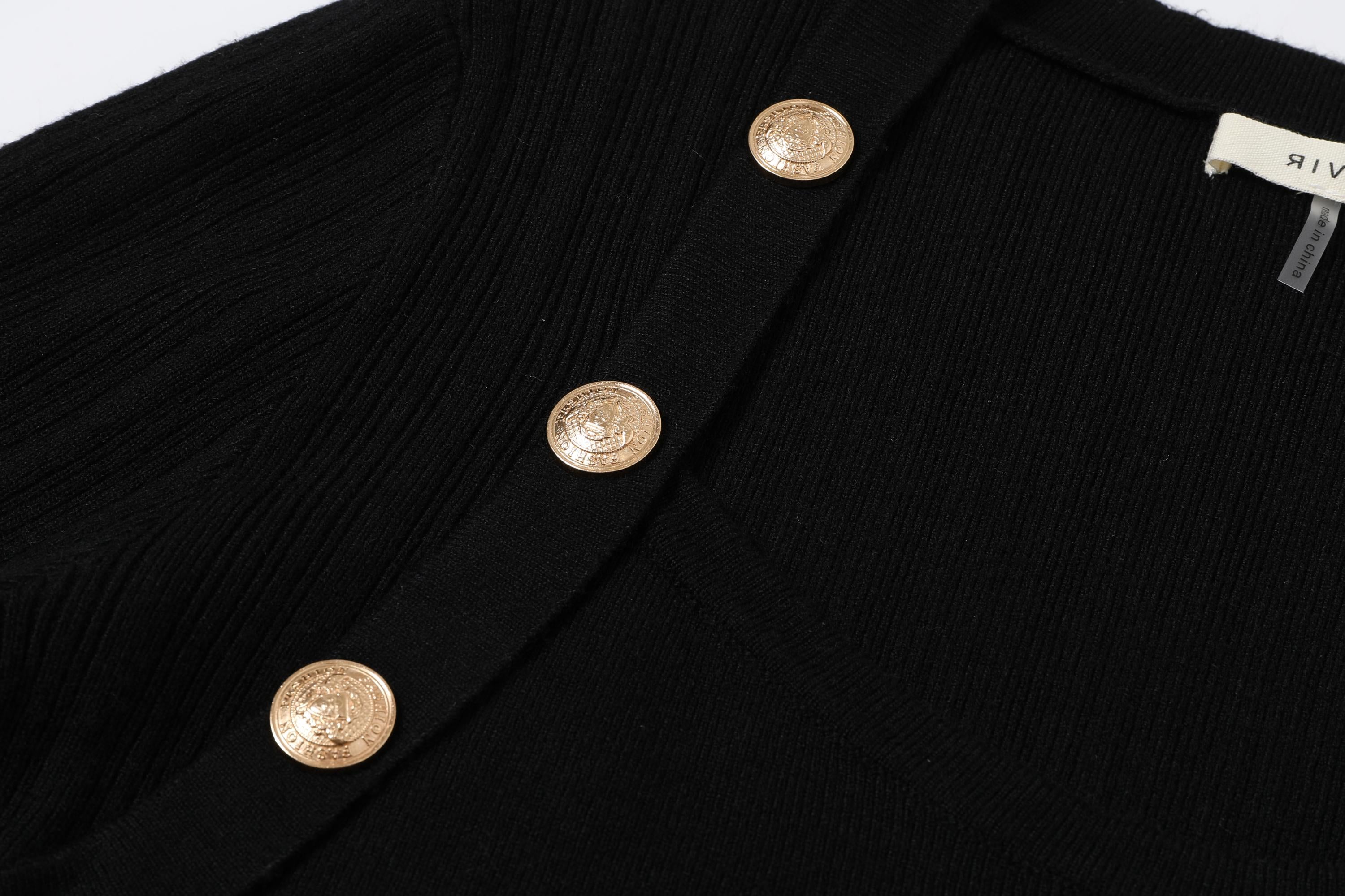 La Mode Knit Top With Buttons