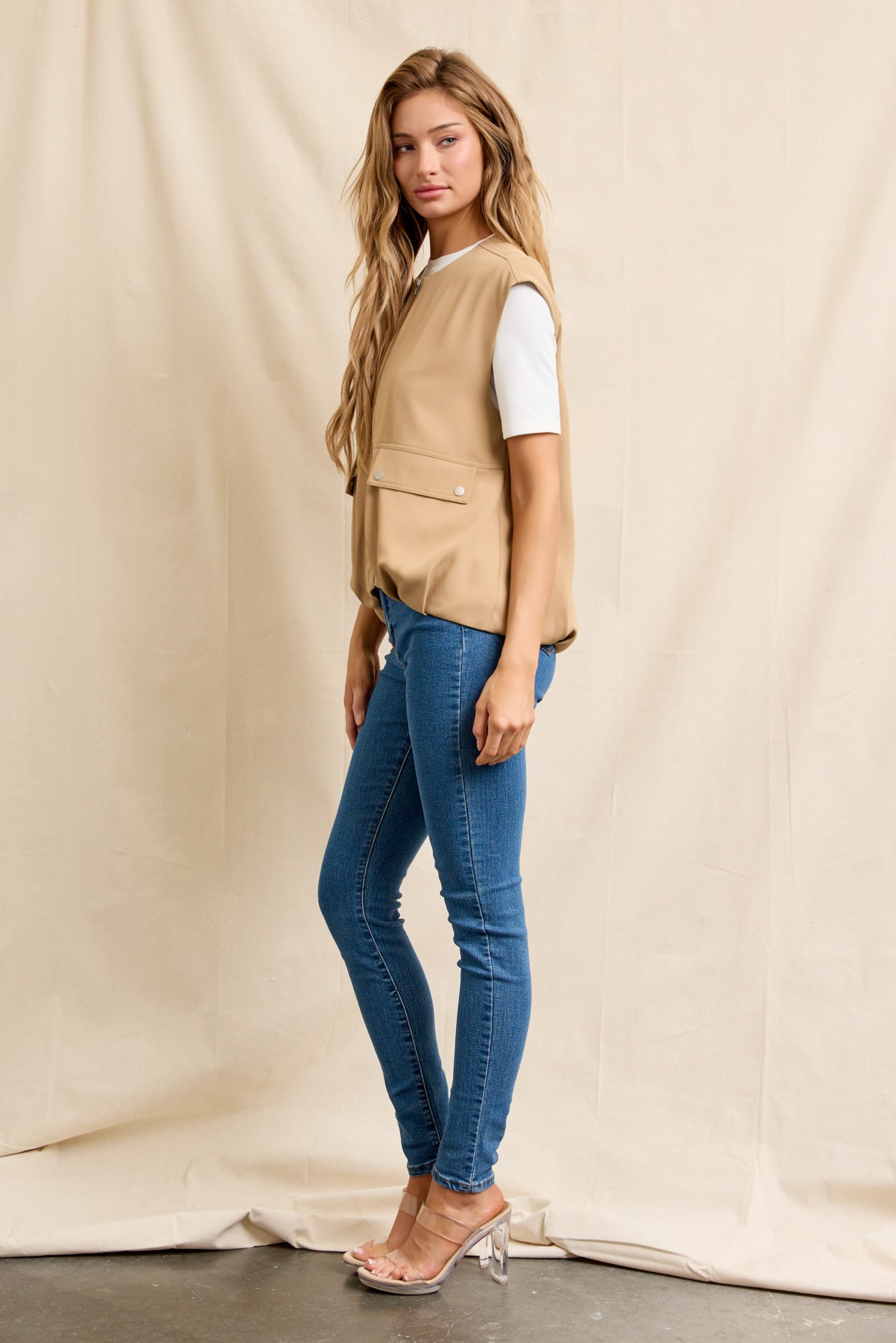 Oversized Voluminous Vest With Flap Pockets
