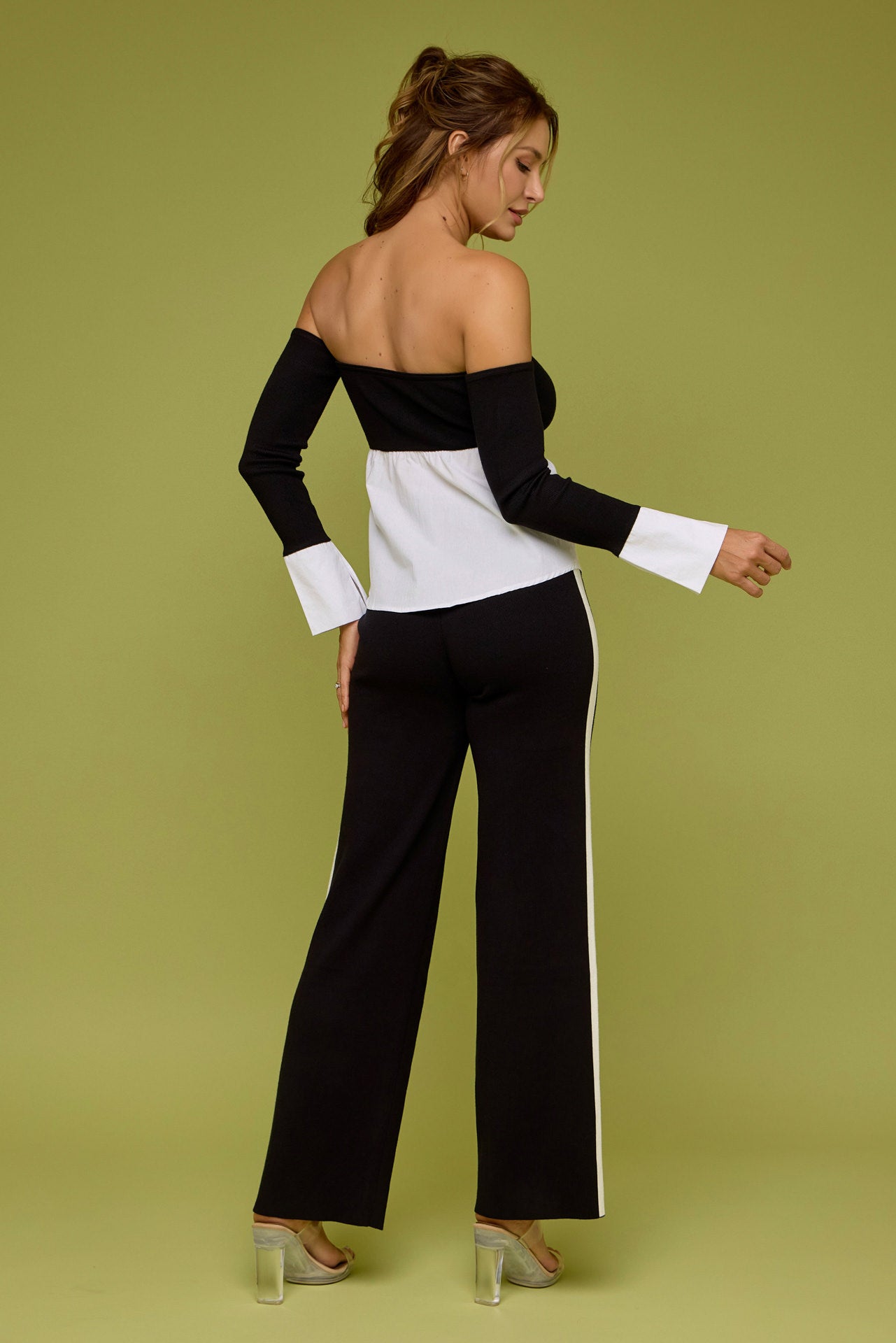 Peek-A-Shoulder Knit Top With Pants Set