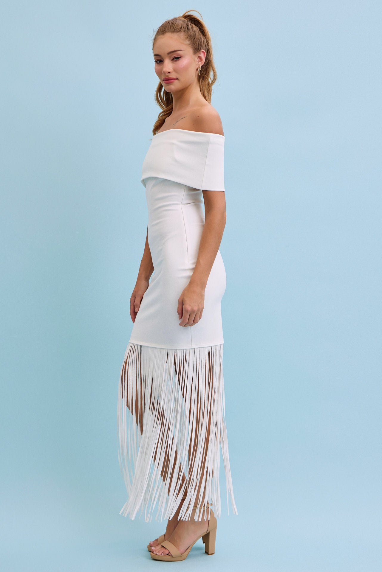 Chic Fringe Off Shoulder Maxi Dress