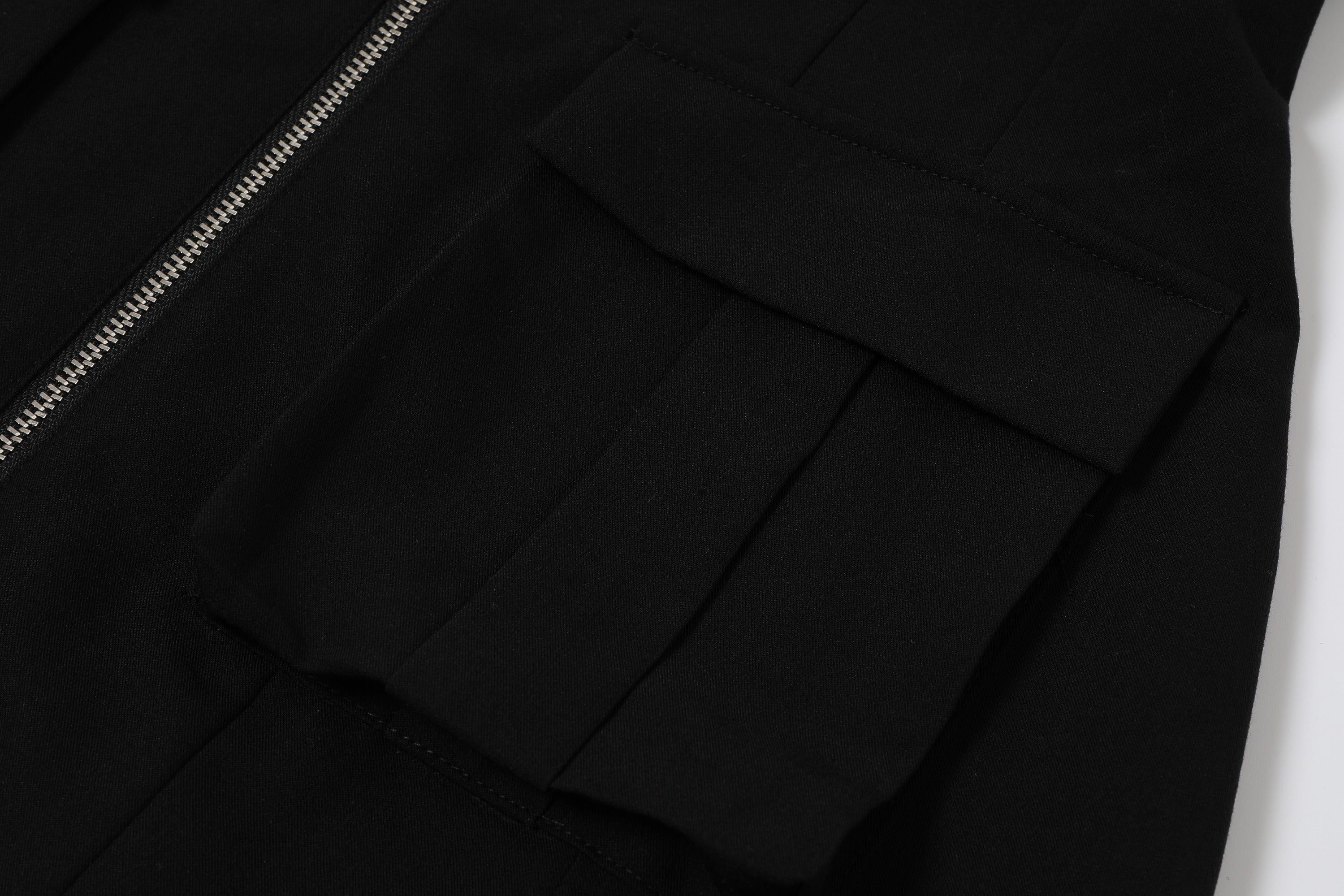 Alessia Woven Adjustable Straps With Front Pockets