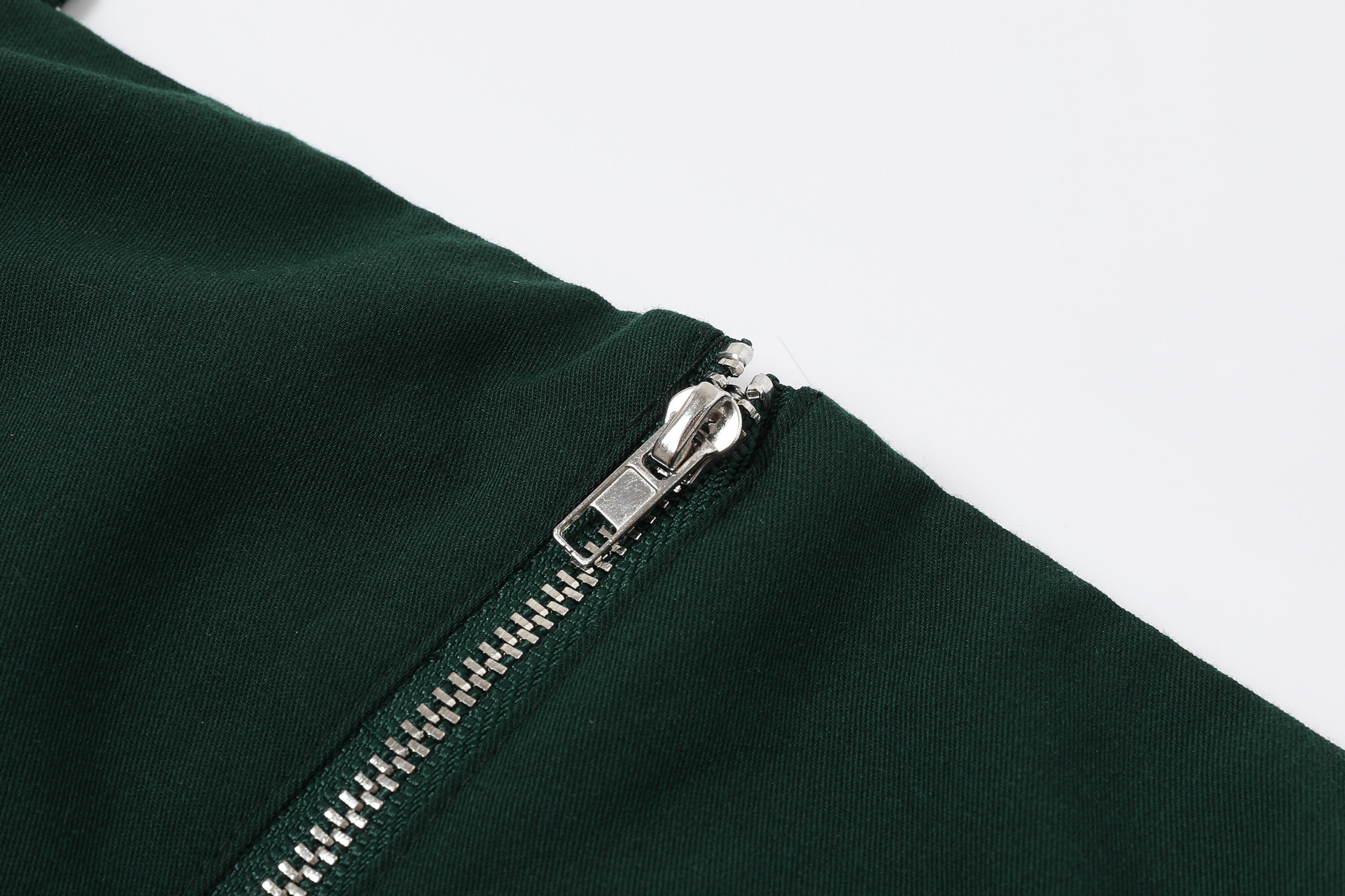 Alessia Woven Adjustable Straps With Front Pockets