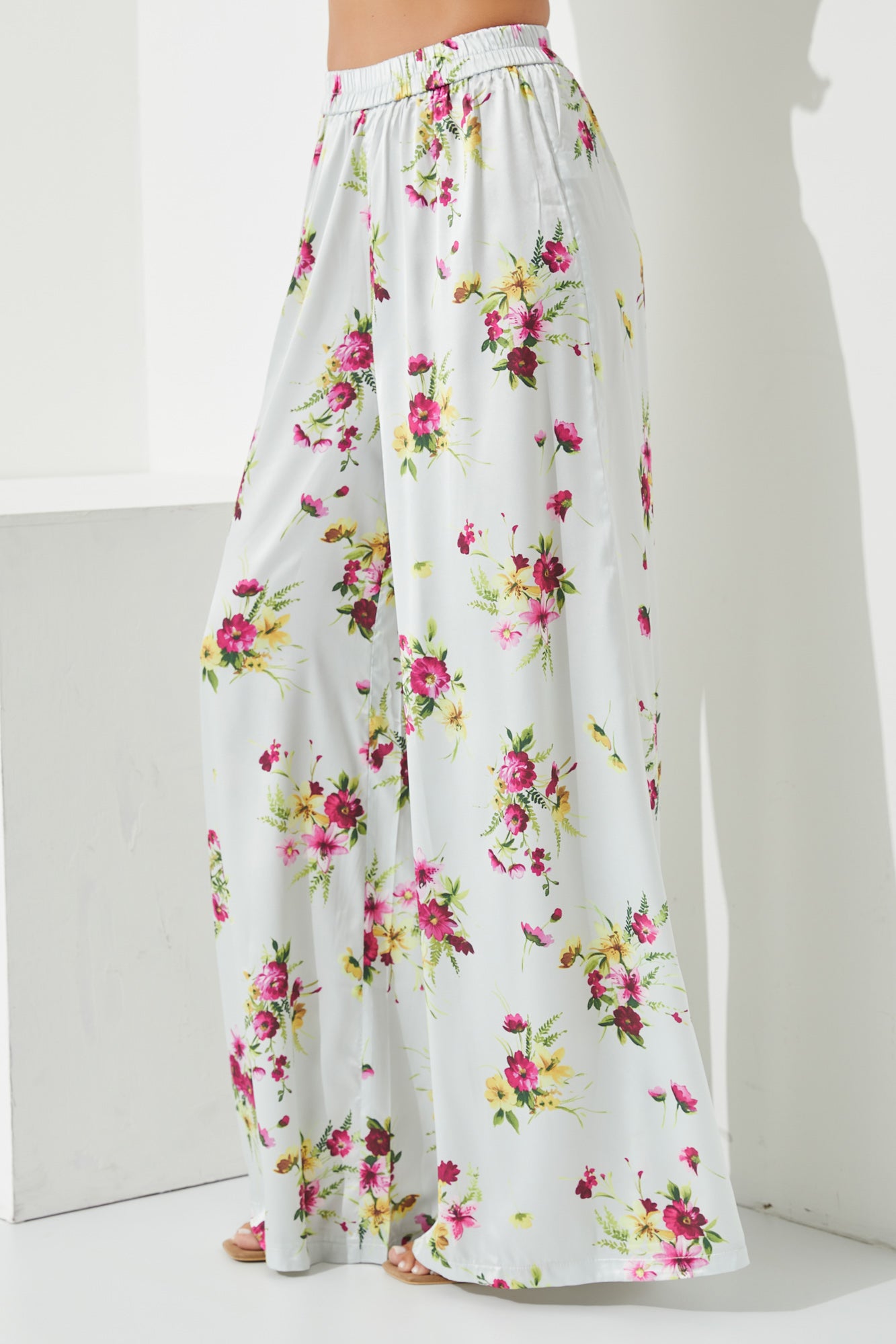 Woven Floral Print Top and Pants Set