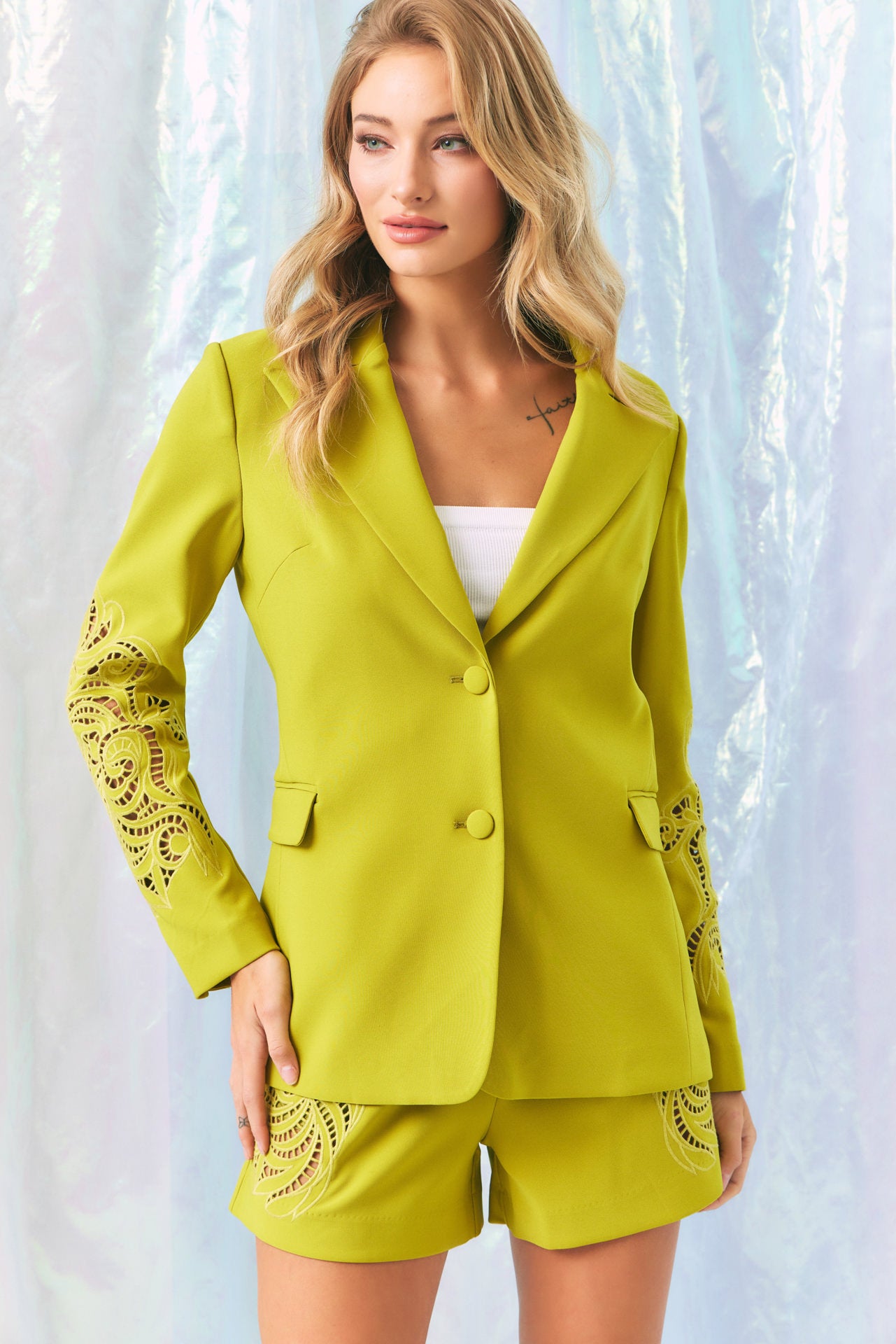 Aylin Woven Blazer & Shorts Set With Embroidery Cutout