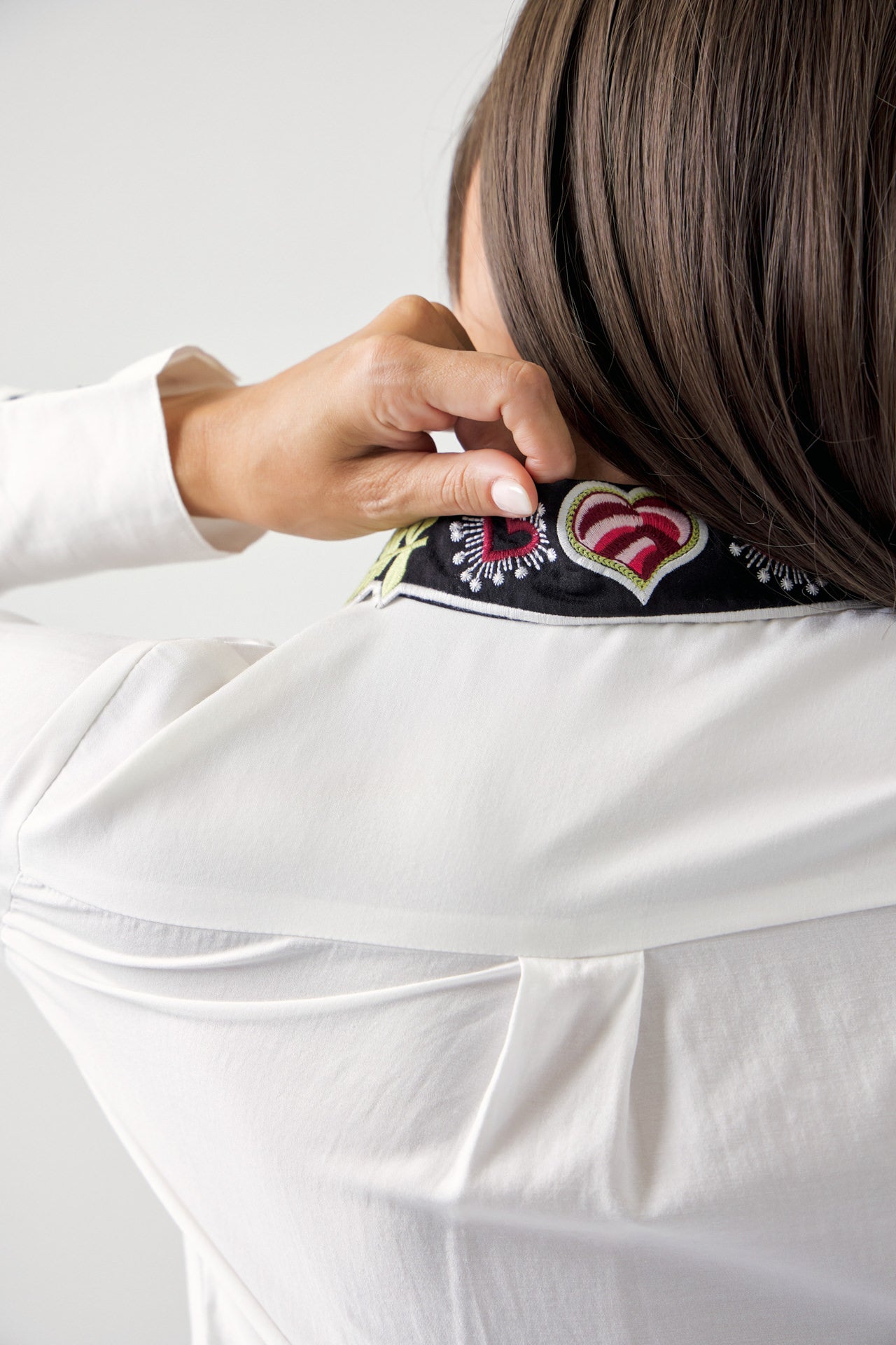 Work Of Art Embroidered Collar Shirt And Pants Set