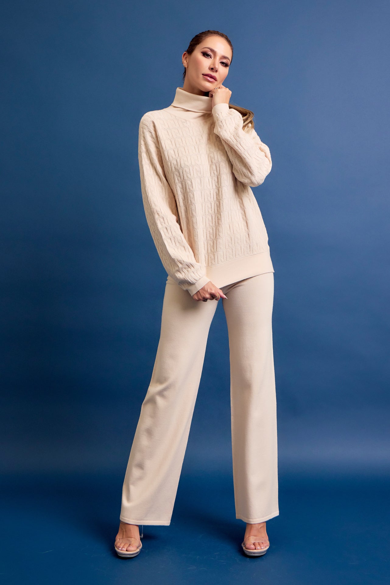 Layla Knit Textured Turtle Neck Top and Pants Set