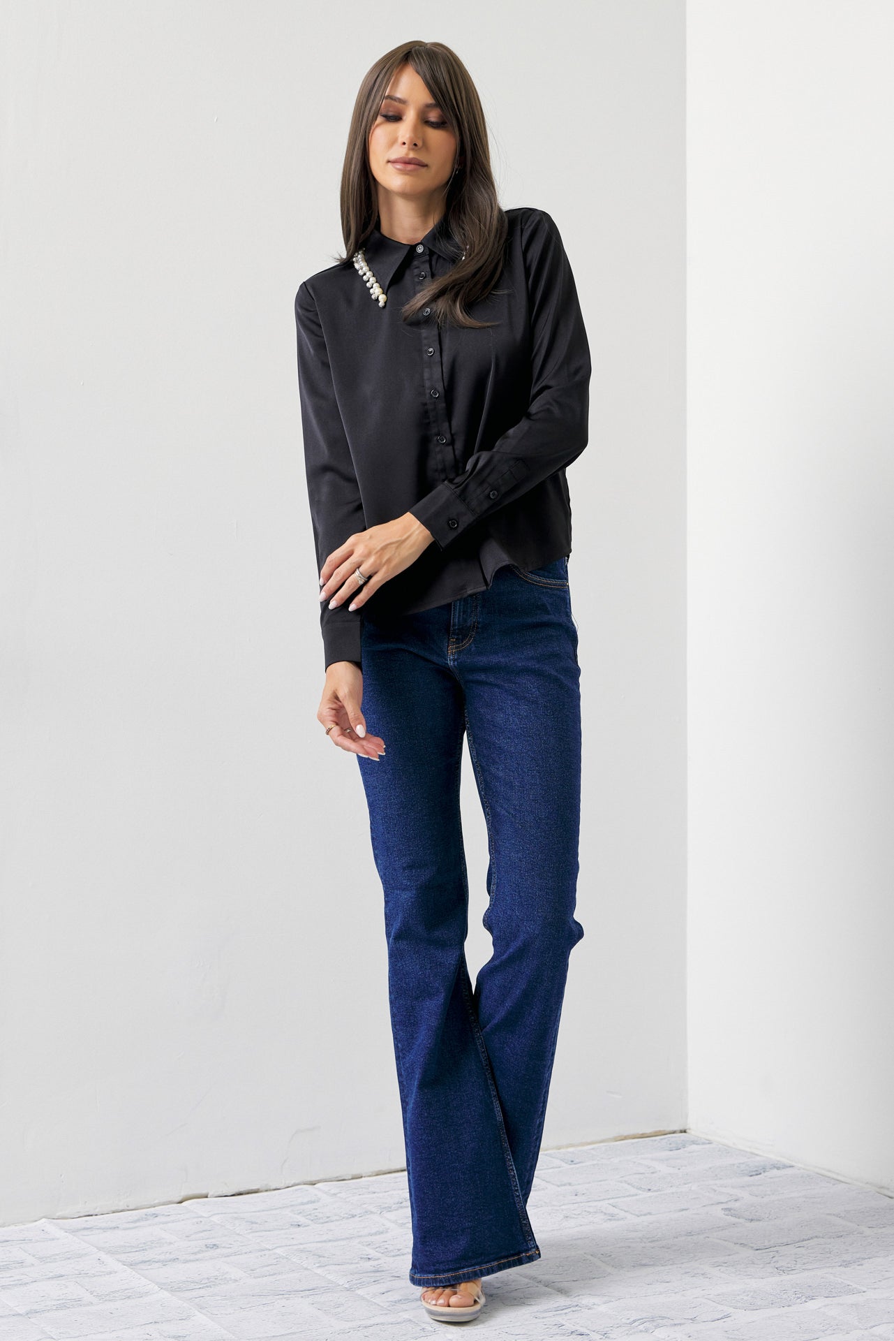 Made Sleek Woven Pearl Collar Embellished Shirt