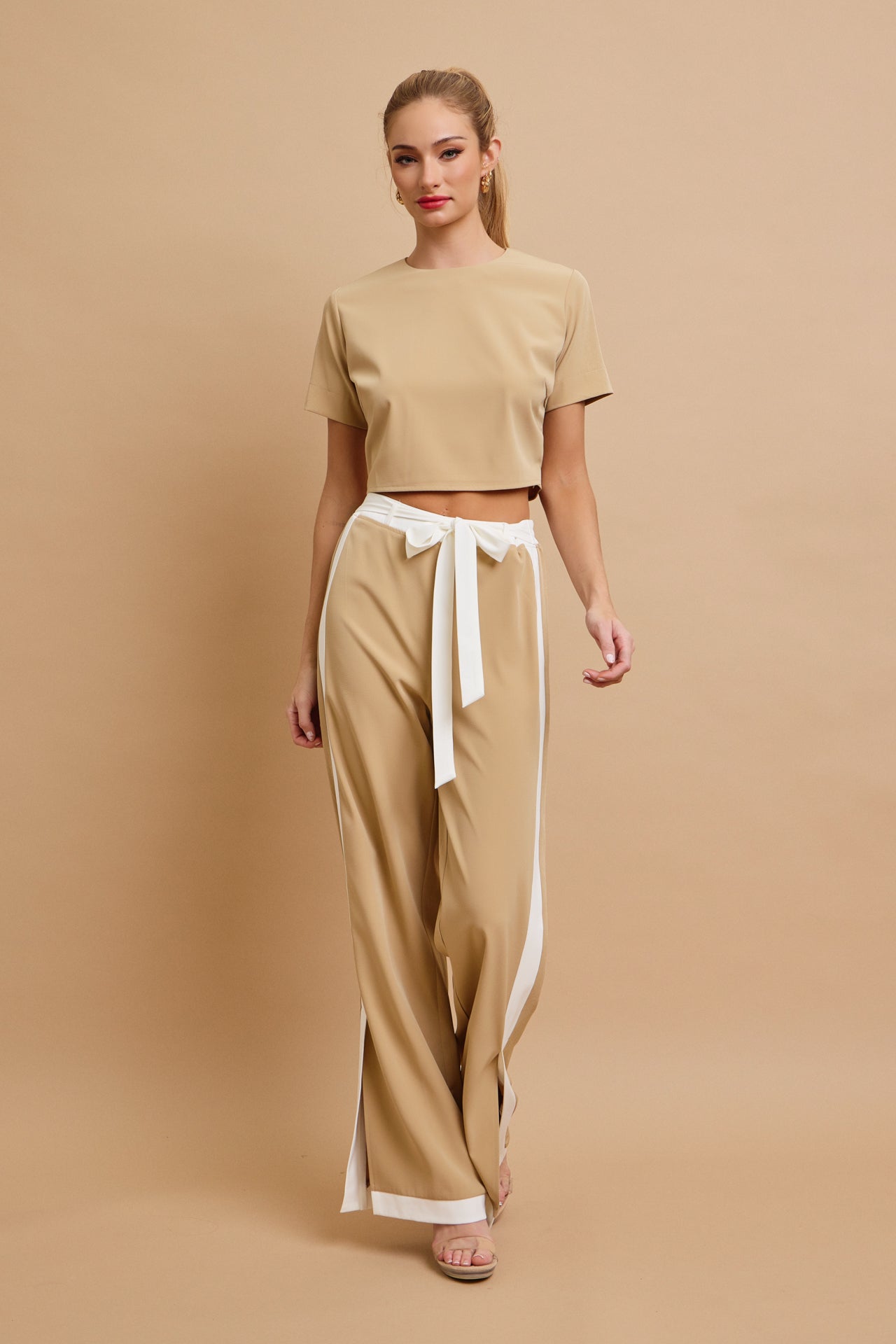 All Occasions Woven Short Sleeve Crop Top and Pants With Contrast Set