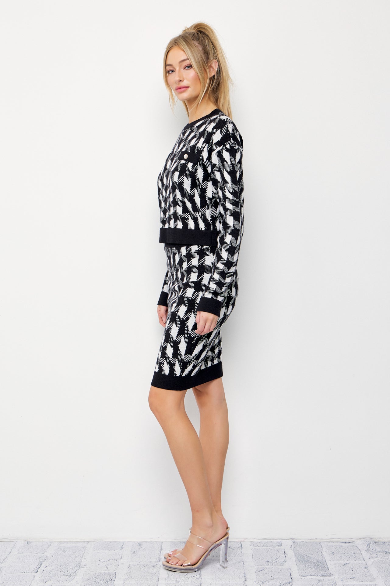 Houndstooth Knit Long Sleeve Top and Skirt Set