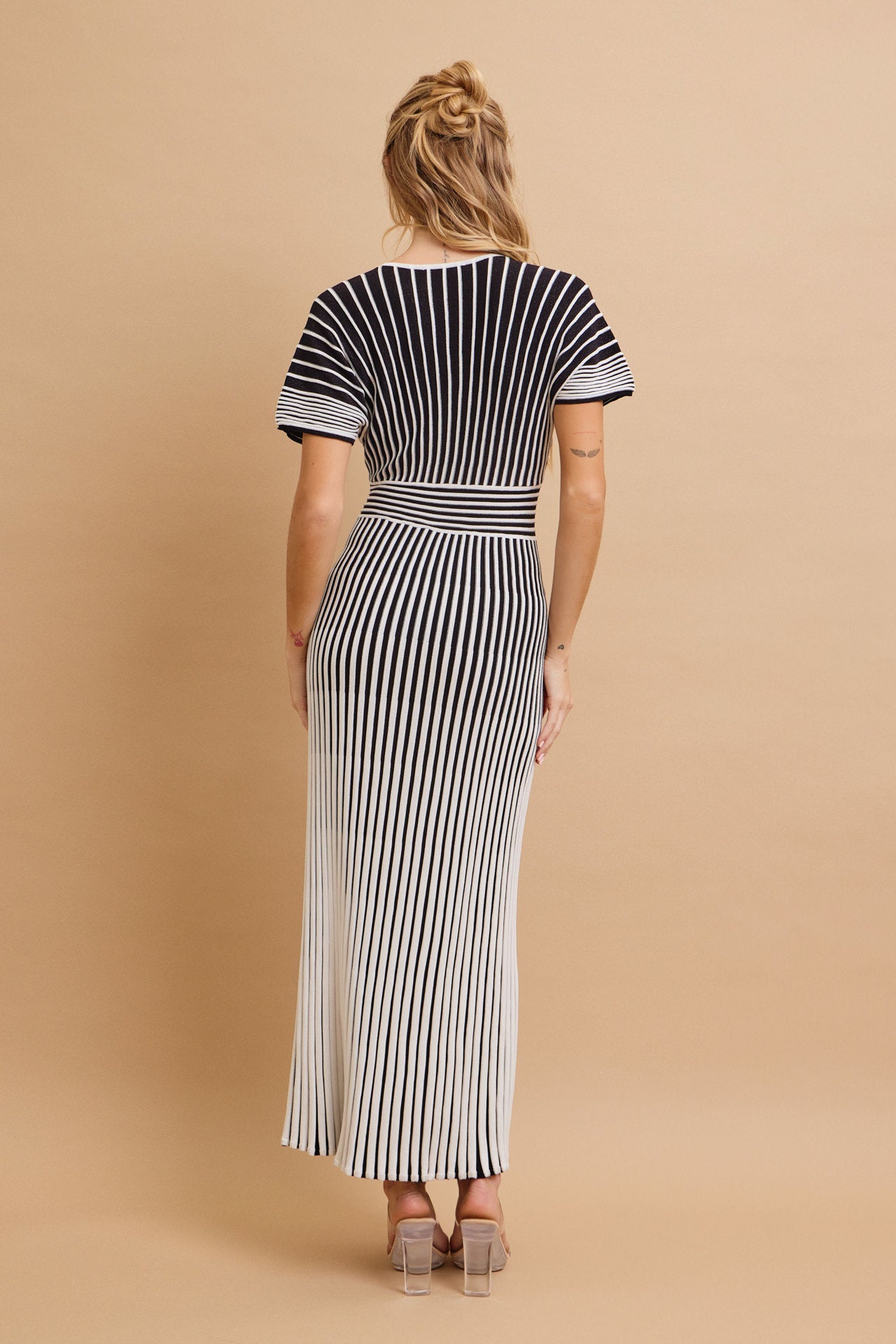 Take Her Out Pleated Knit Short Sleeve Maxi Dress