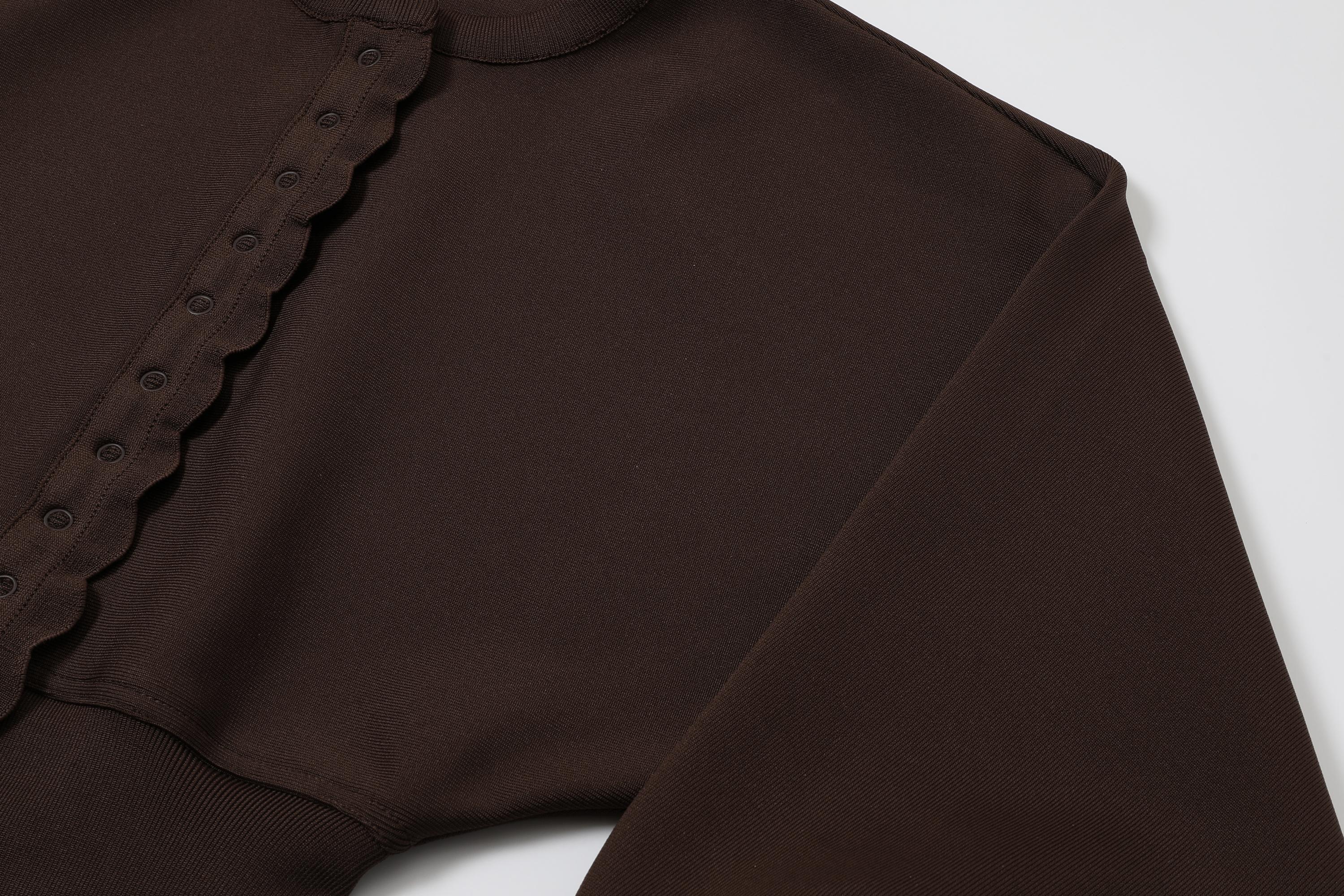 Darling Scallop Cardigan