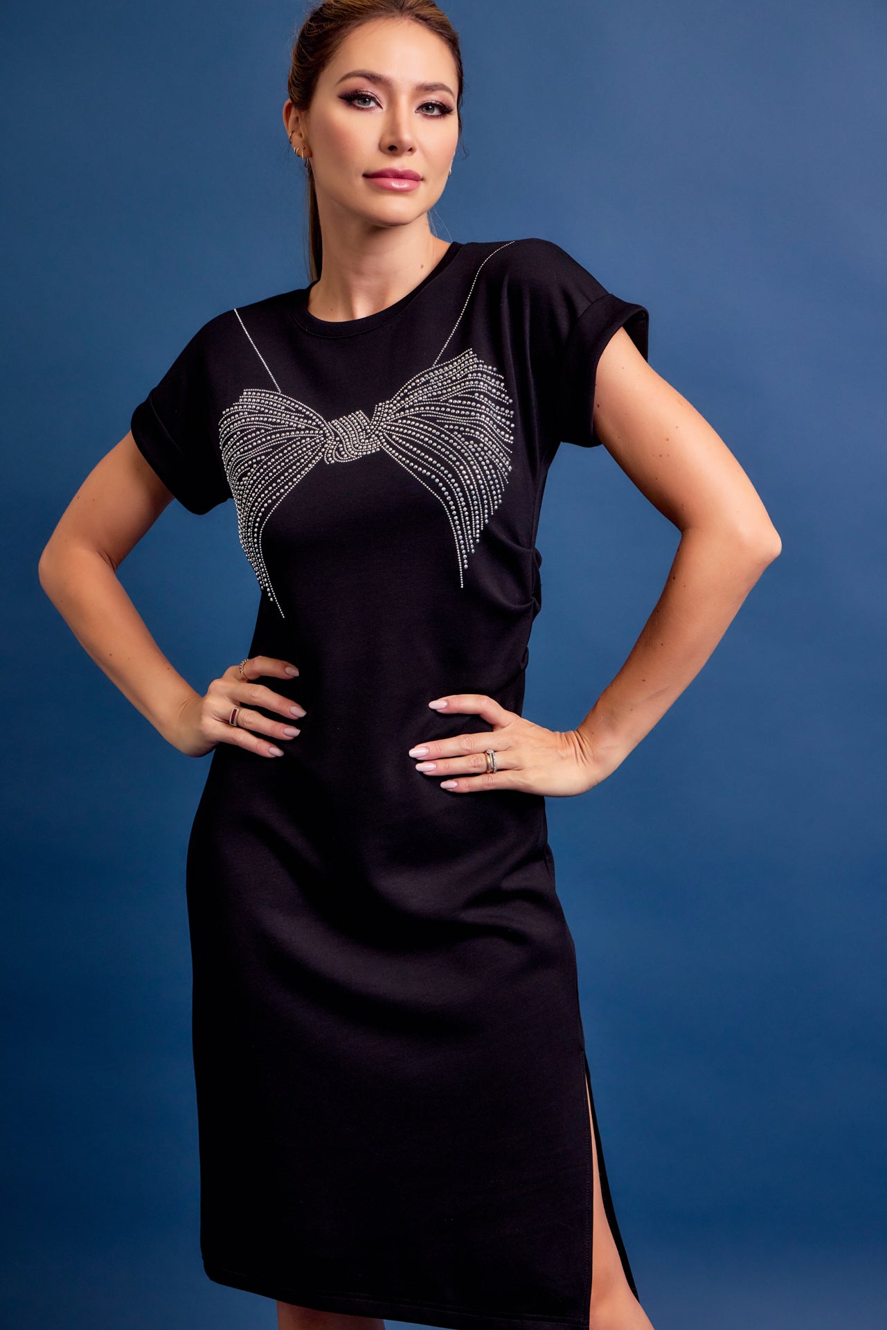 Natasha Knit Short Slveeve Dress with Ribbon Hot fix