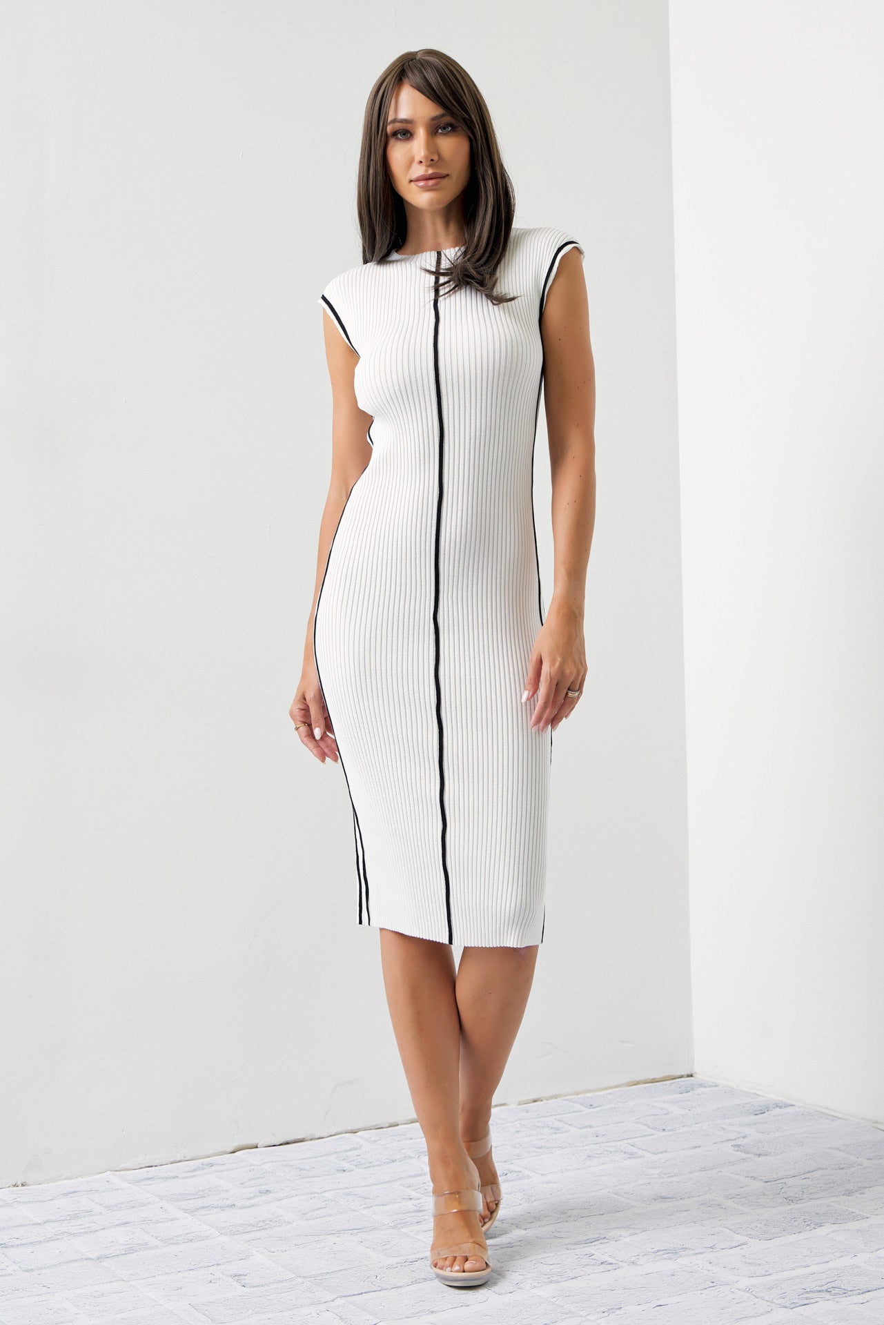 Hattie Knit Slvls Midi Dress with Contrast Stripe