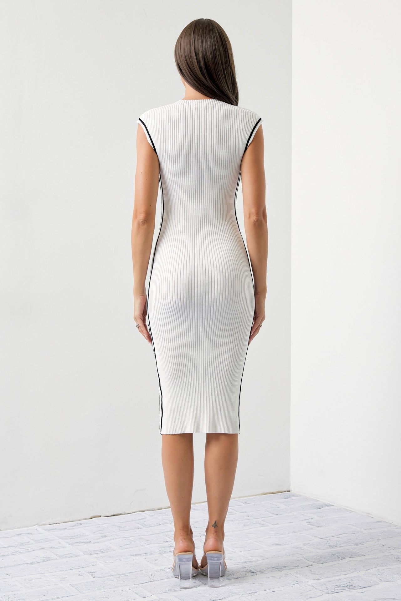 Hattie Knit Slvls Midi Dress with Contrast Stripe