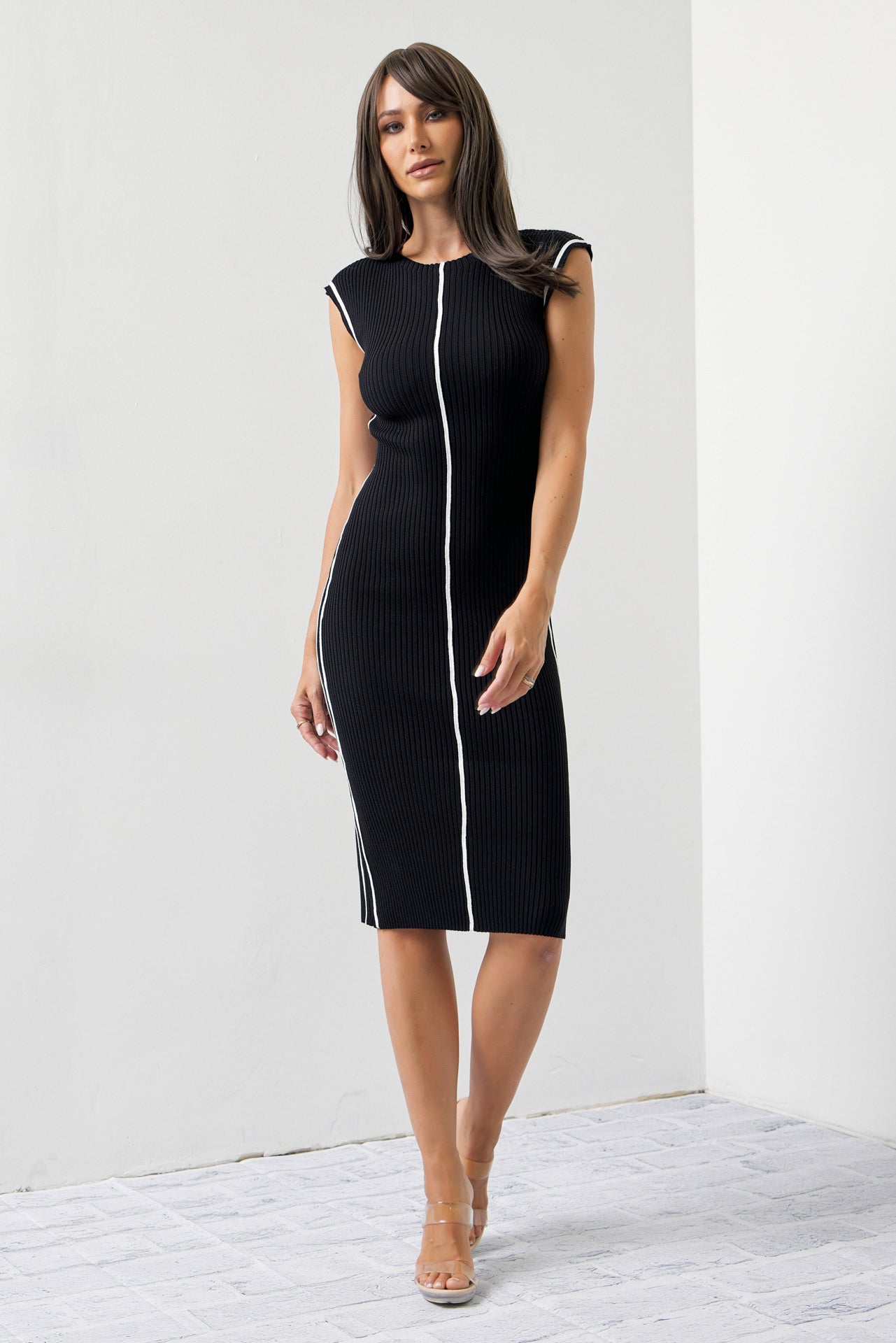 Hattie Knit Slvls Midi Dress with Contrast Stripe