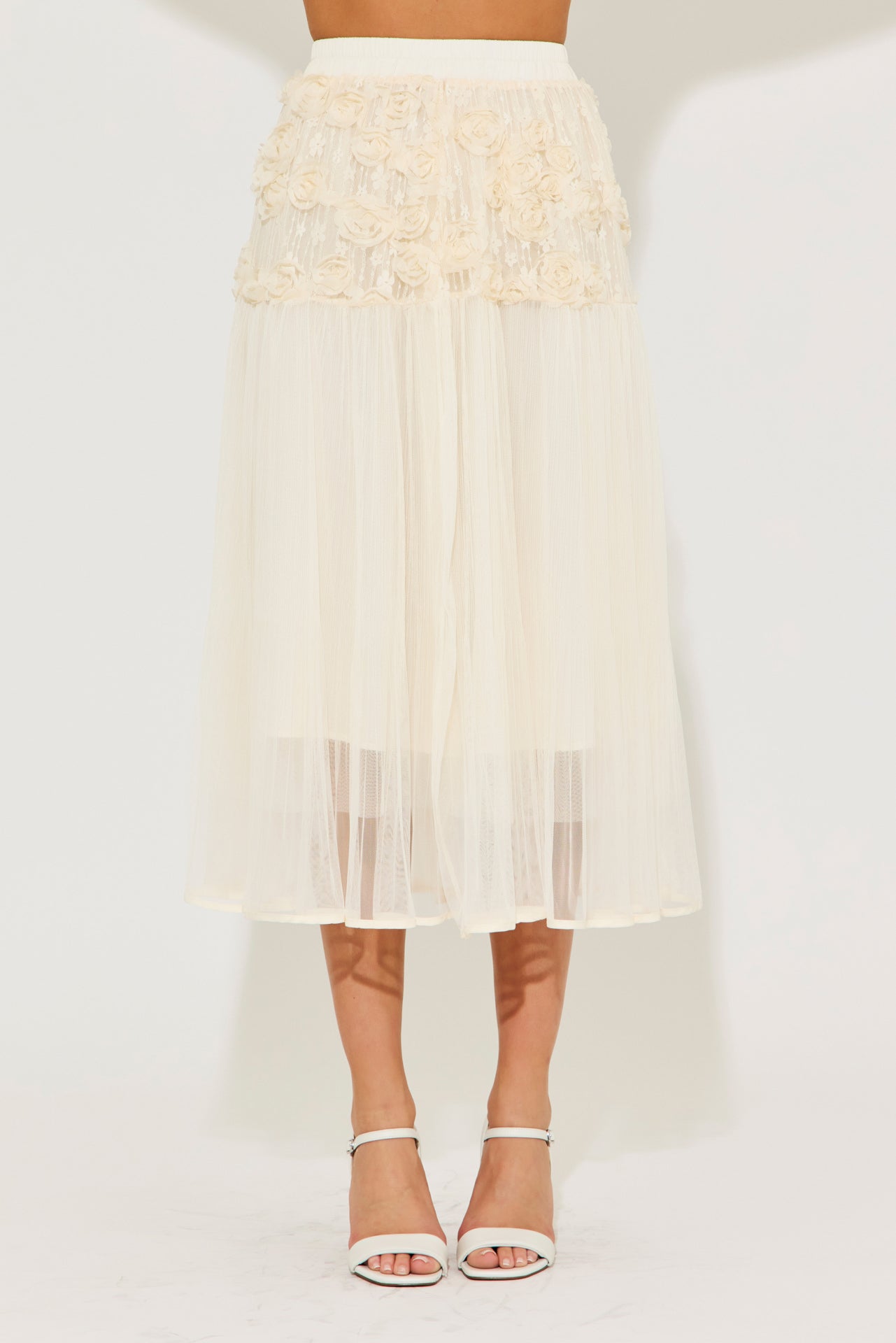 Blooming Flowers Mesh Detail Skirt