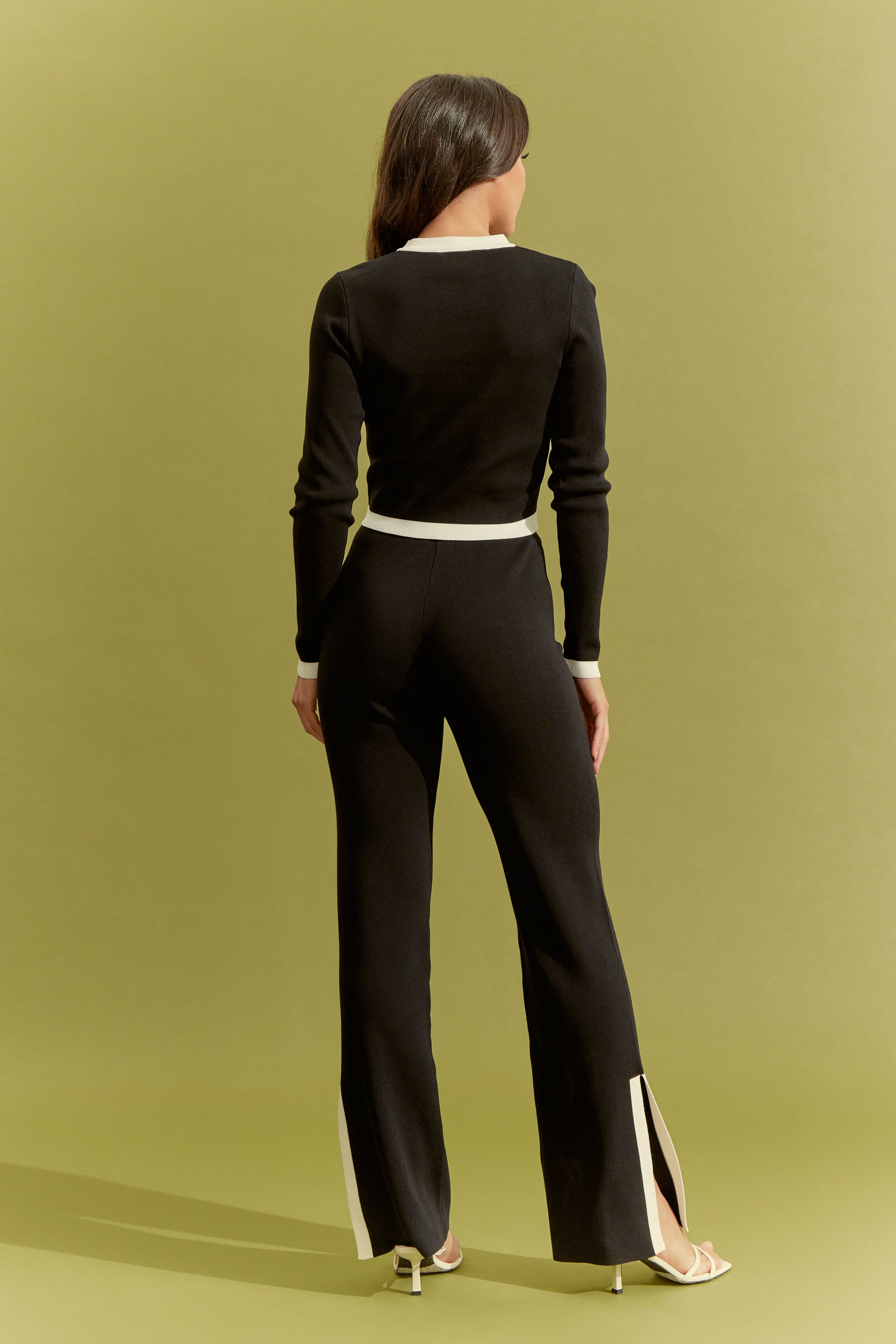 Wear Everywhere Knit Long Sleeve Top And Pants Set With Contrast