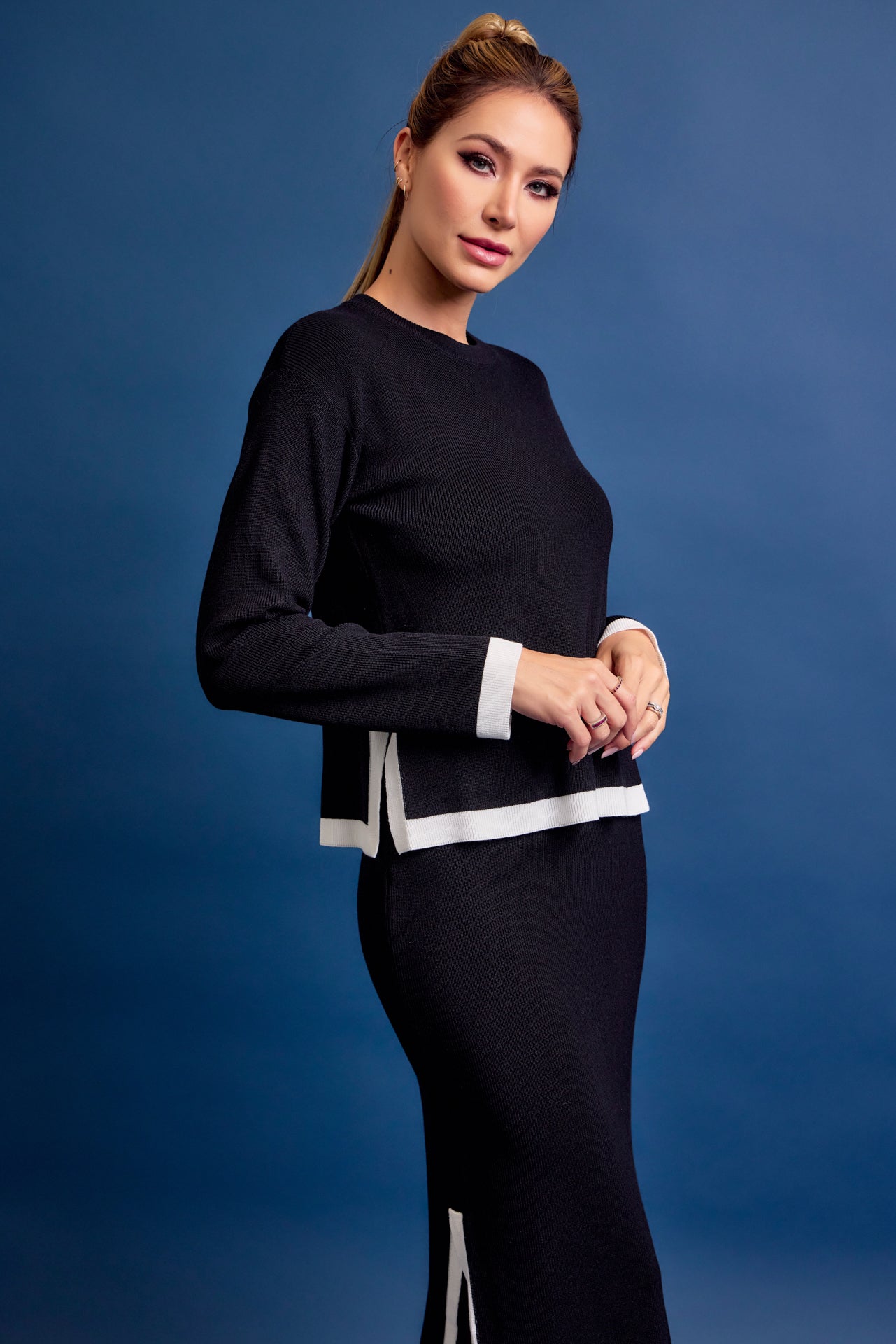 Bailey Knit Long Slv Top And Midi Skirt Set with Contrast