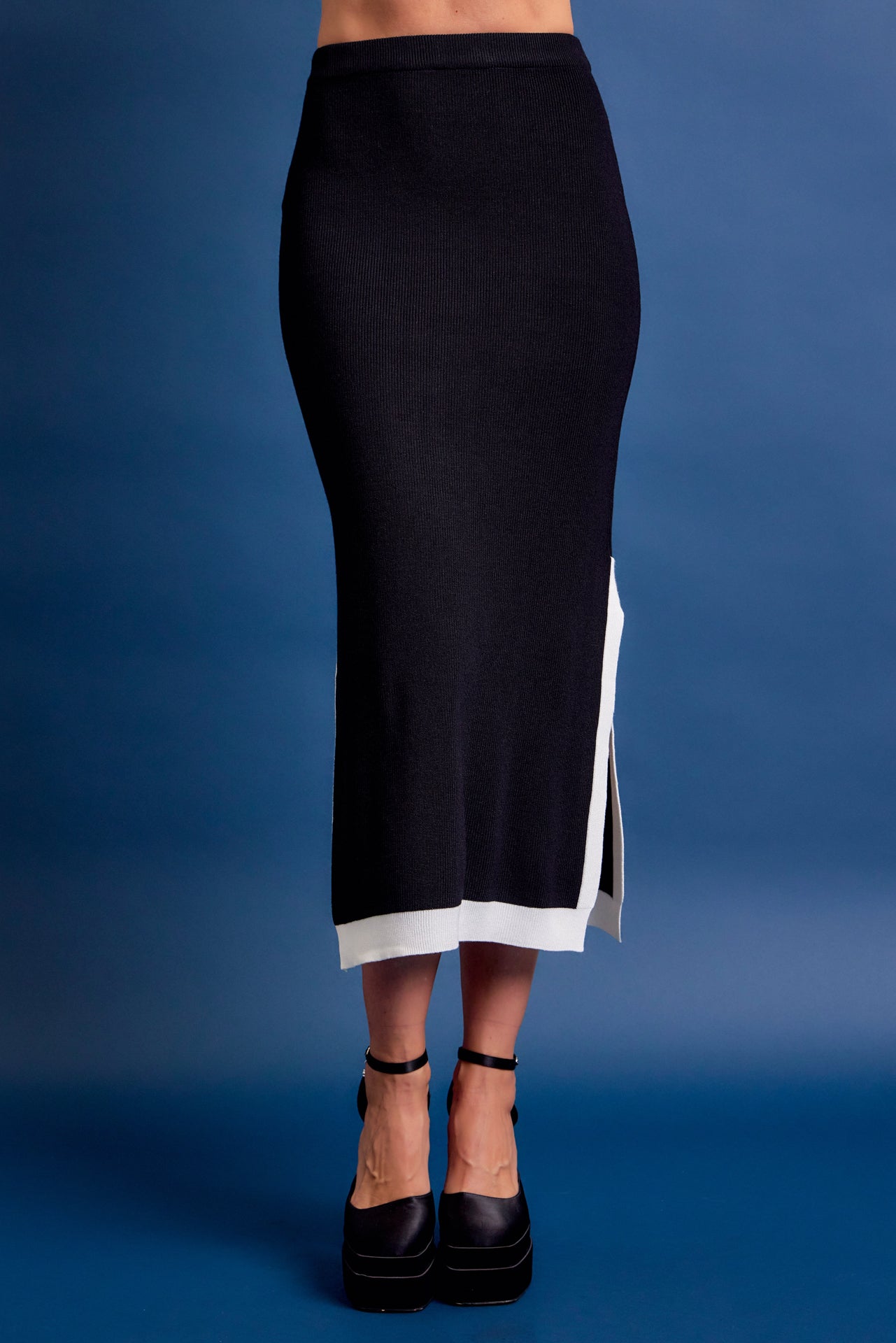 Bailey Knit Long Slv Top And Midi Skirt Set with Contrast