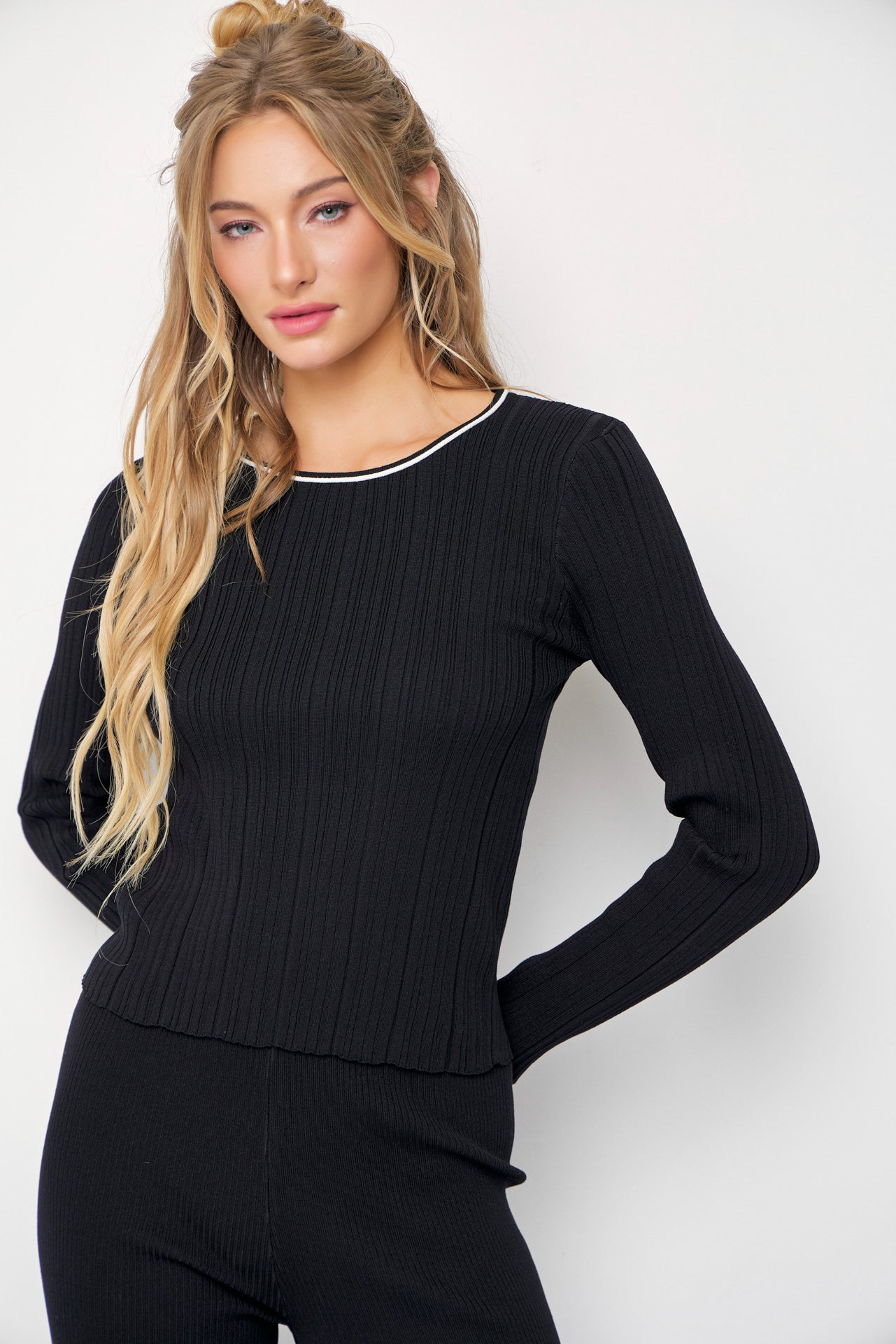 Oakley Ribbed Knit Long Sleeve & Pants Set
