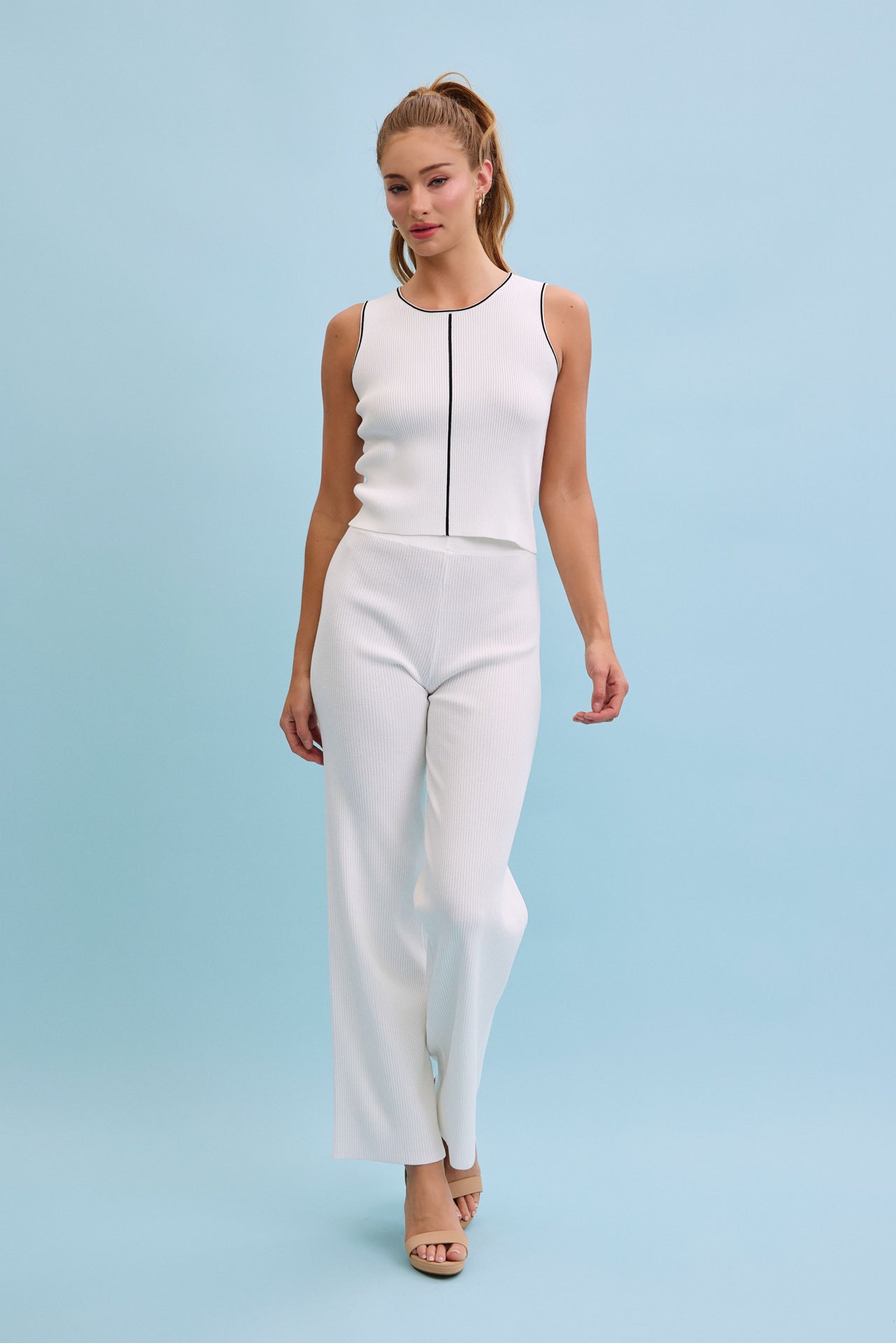 Effortless Styling Knit Sleeveless Top & Pants Set