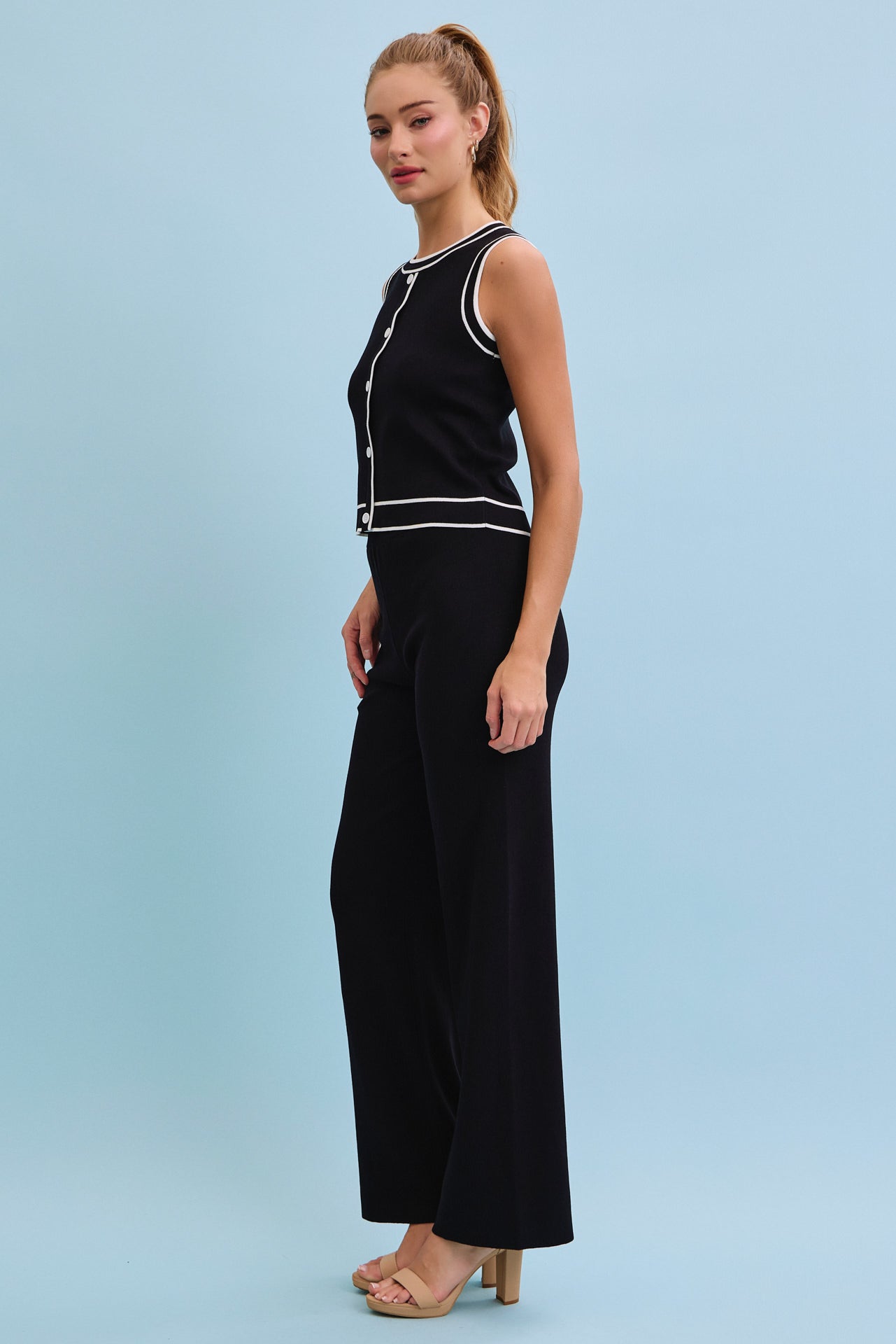 Contrast Vibe Sleeveless Top & Pants Set