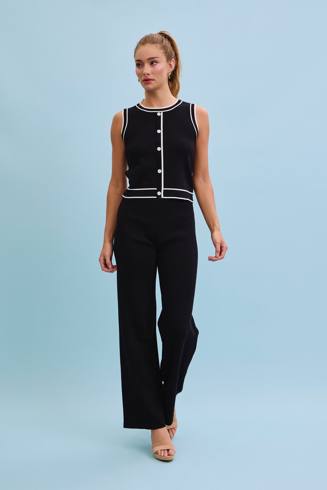 Contrast Vibe Sleeveless Top & Pants Set
