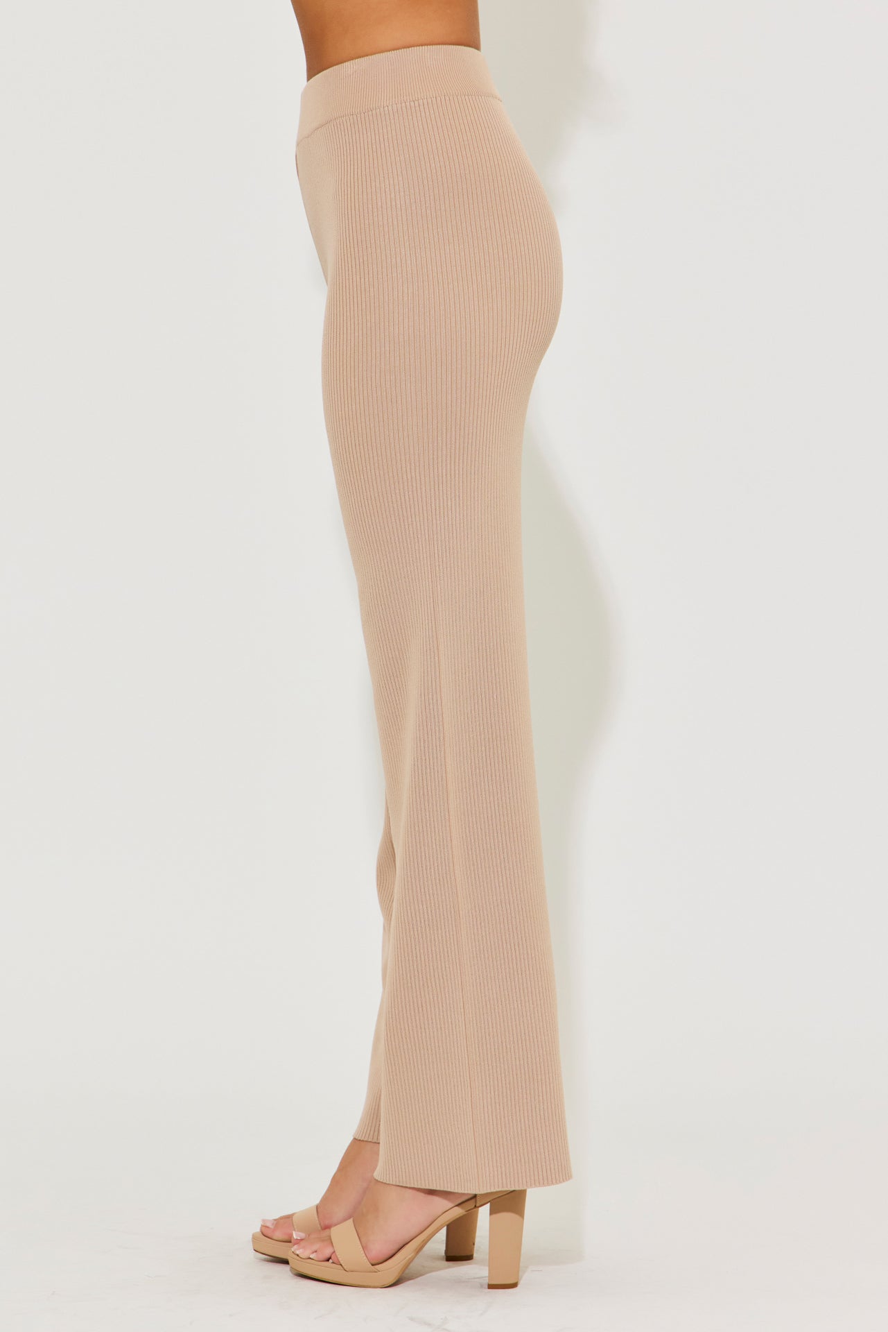 Eleanor Ribbed Sleeveless Top & Pants Set