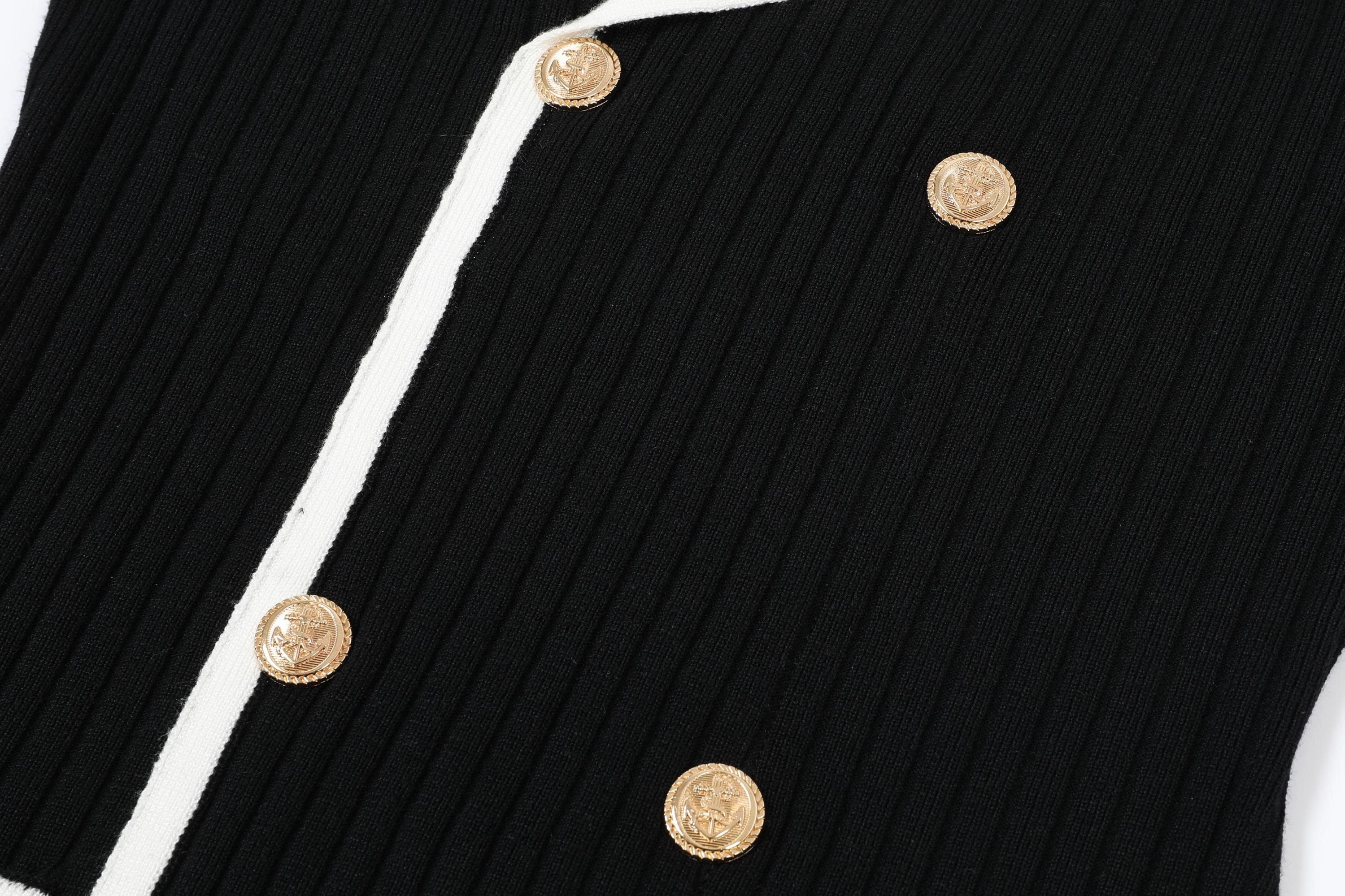 The Verona Knit Dress With Contrast