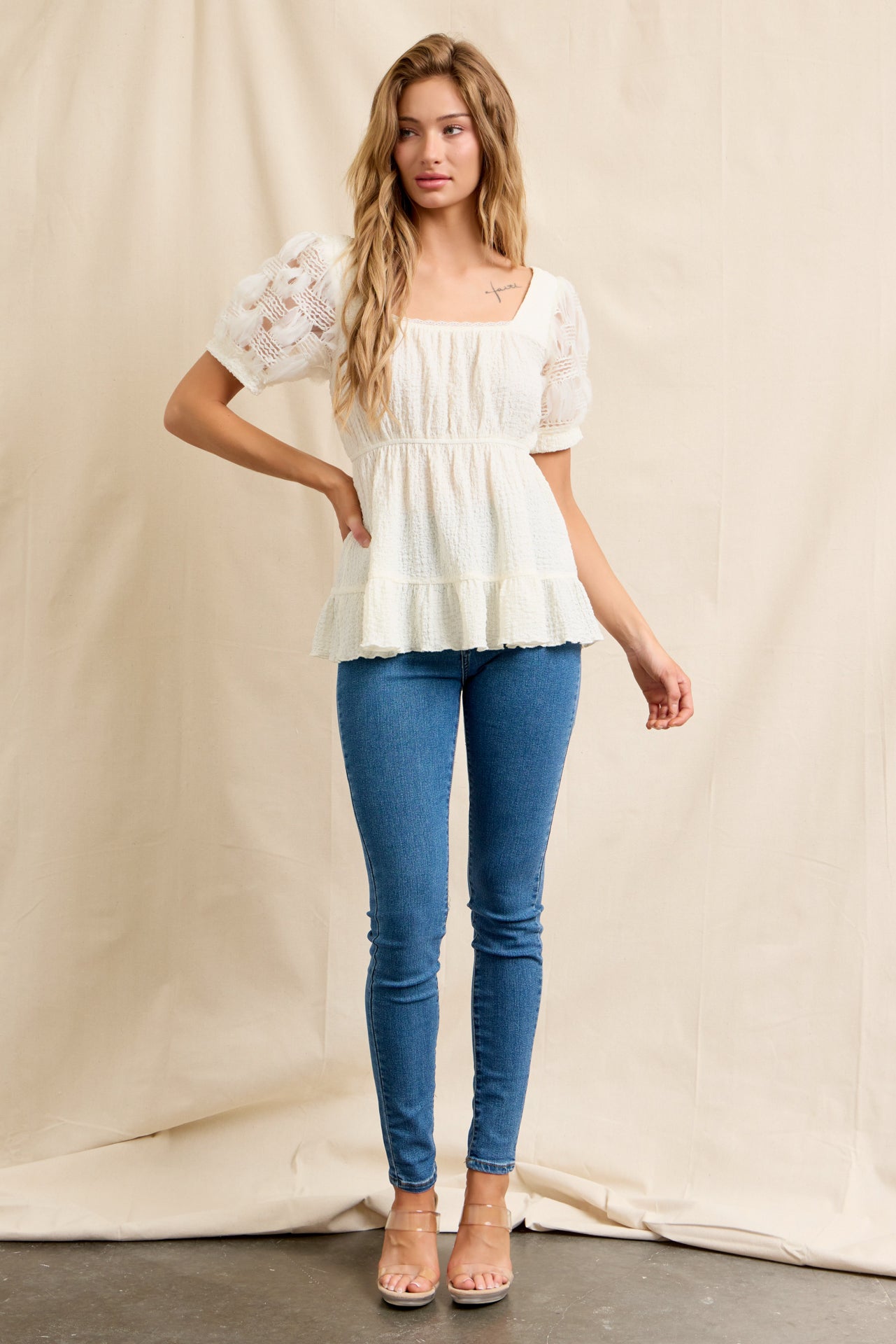 Puff & Textured Short Sleeve Top