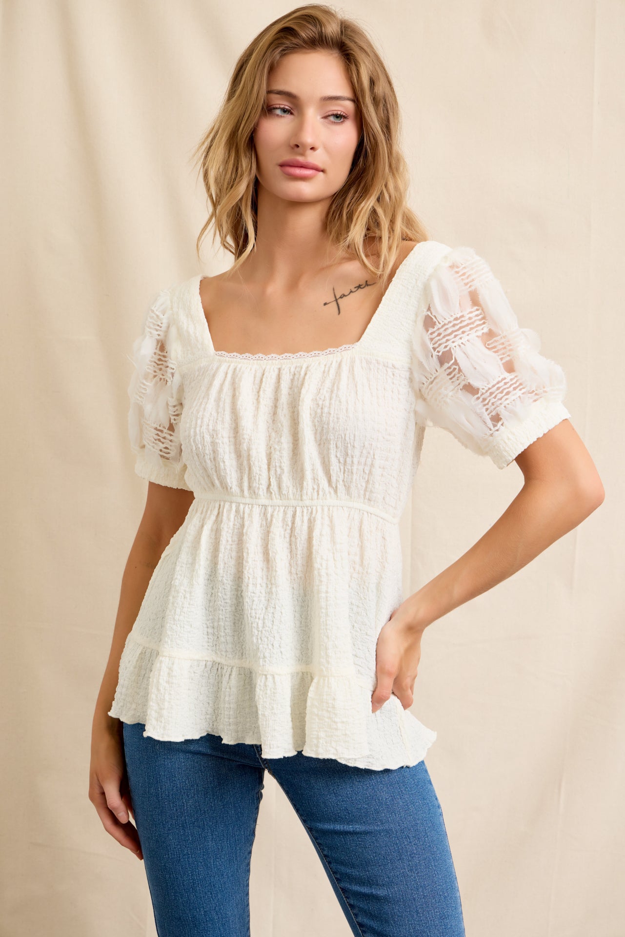 Puff & Textured Short Sleeve Top