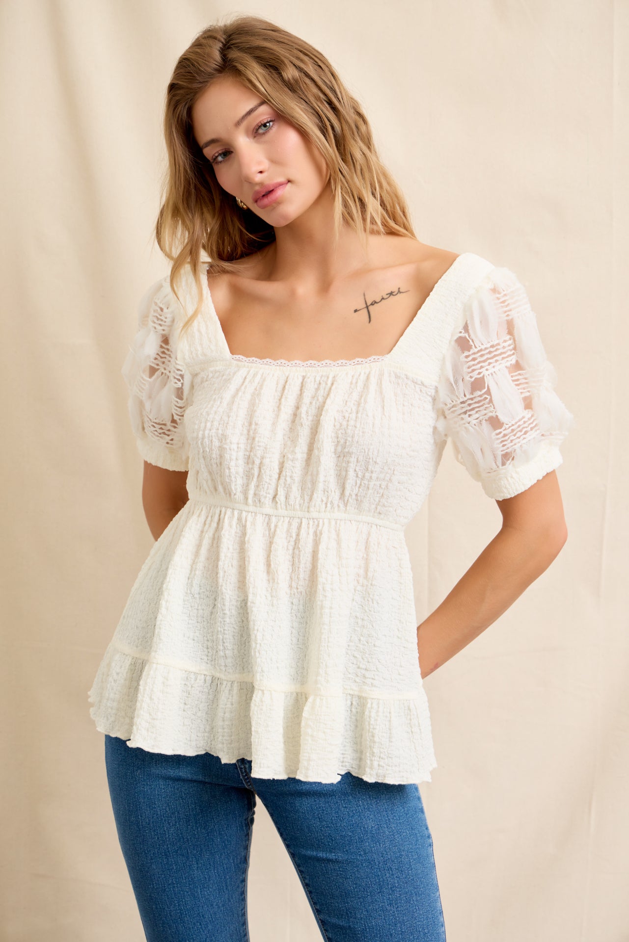 Puff & Textured Short Sleeve Top