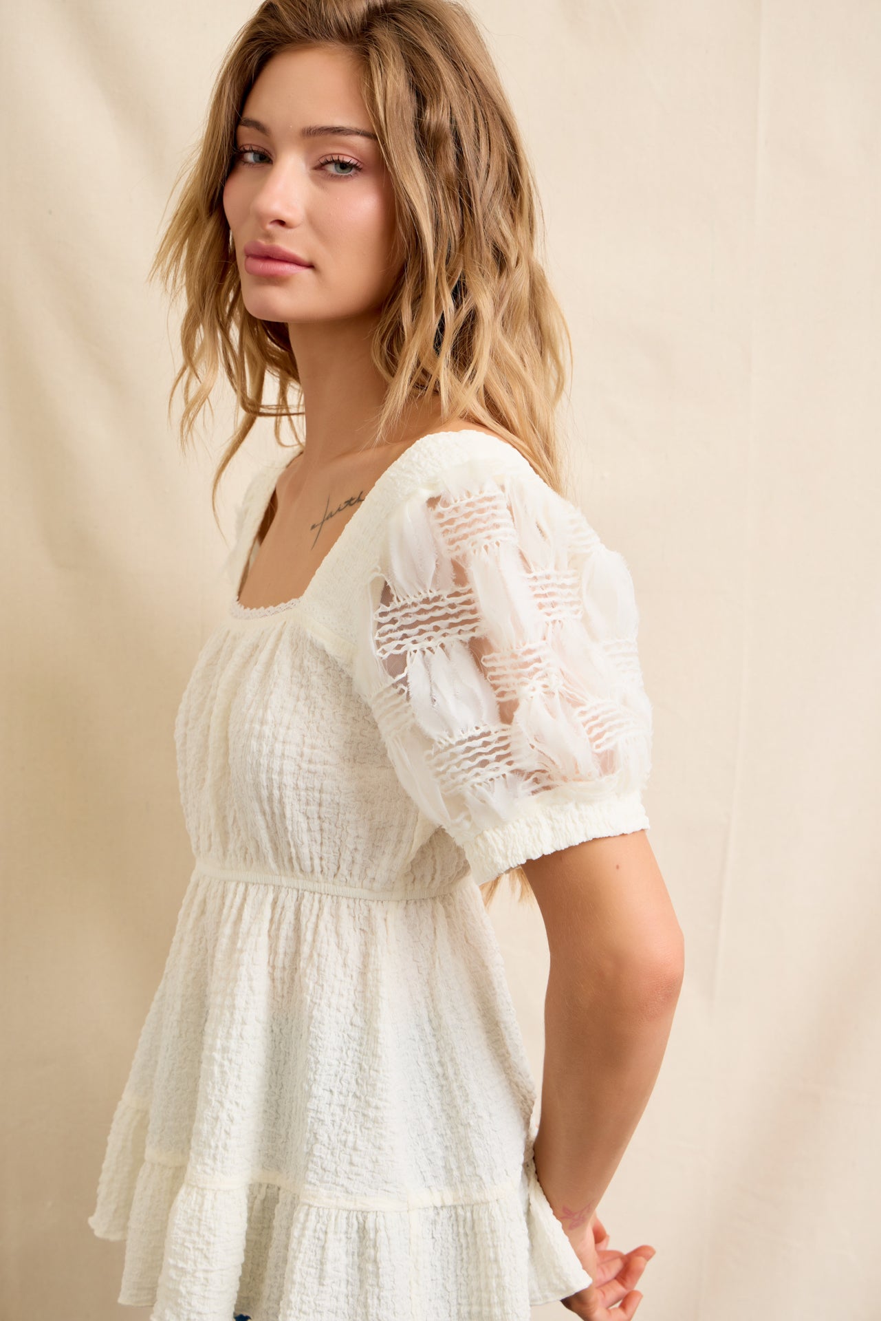 Puff & Textured Short Sleeve Top