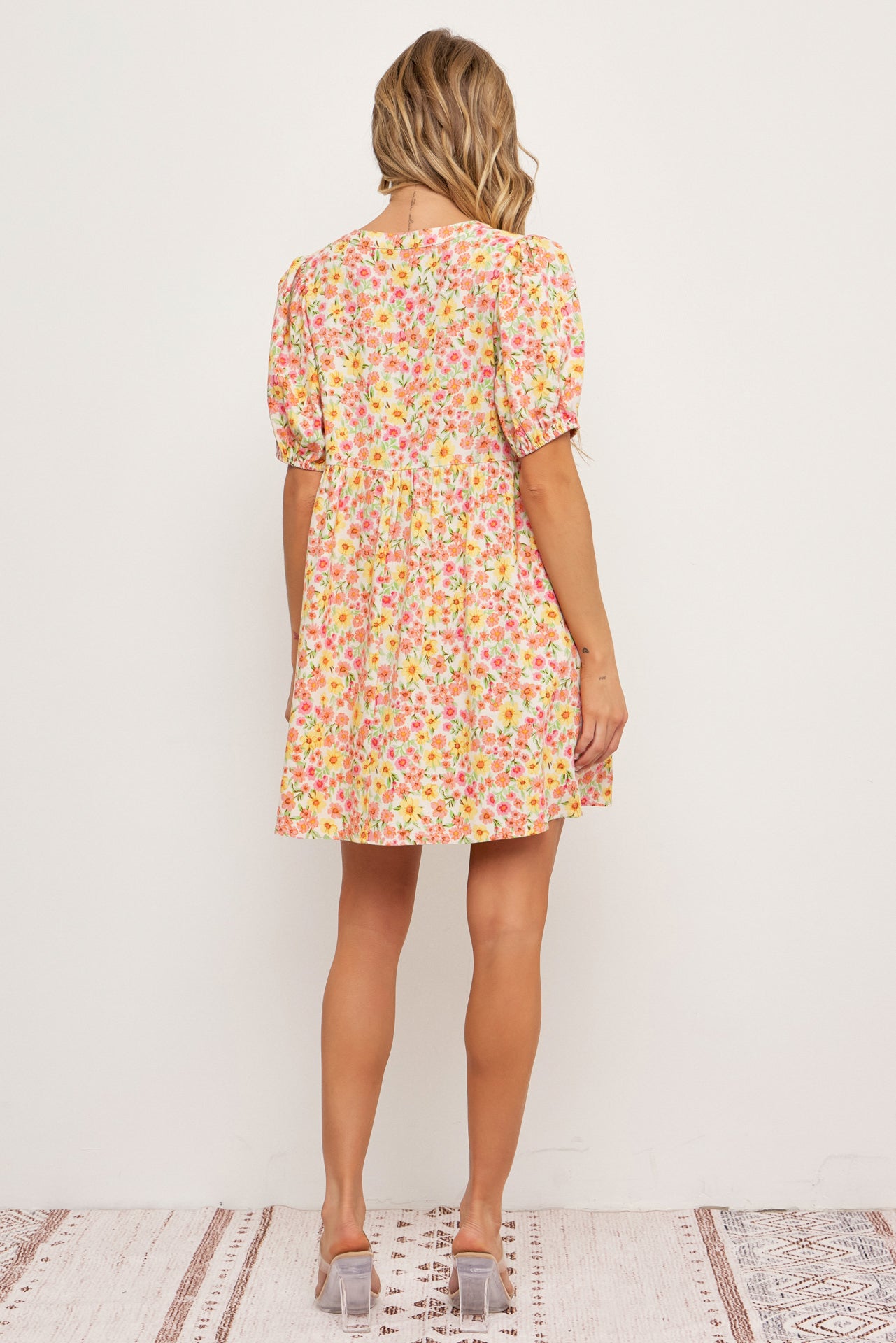 Bella Short Sleeve Shift Dress