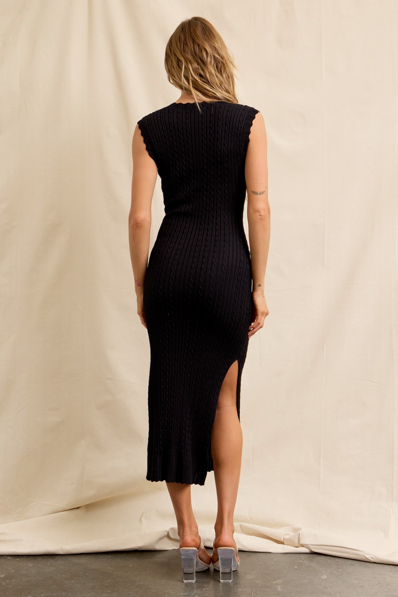 Crochet Garden Knit Sleeveless V-neck Midi Dress
