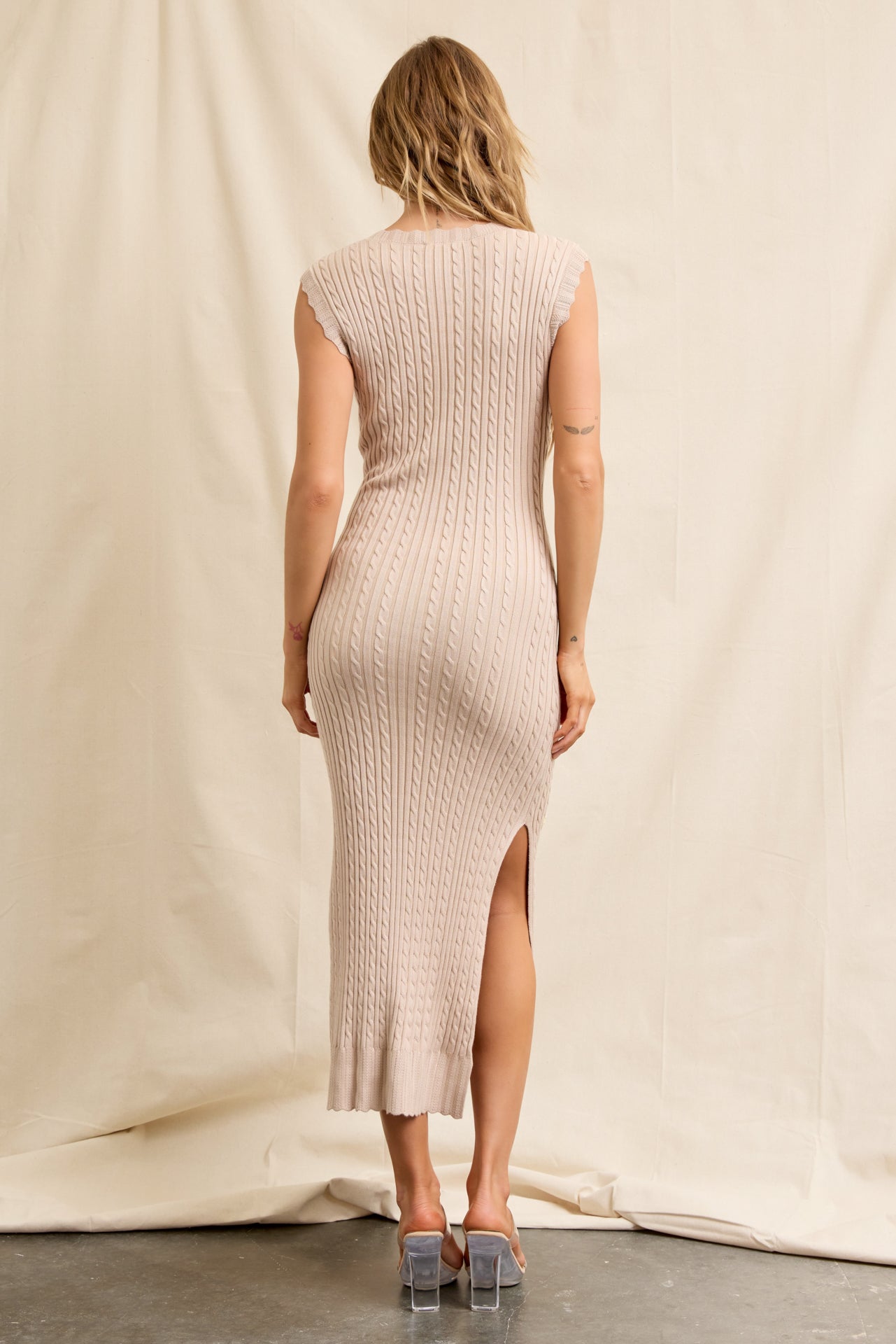Crochet Garden Knit Sleeveless V-neck Midi Dress