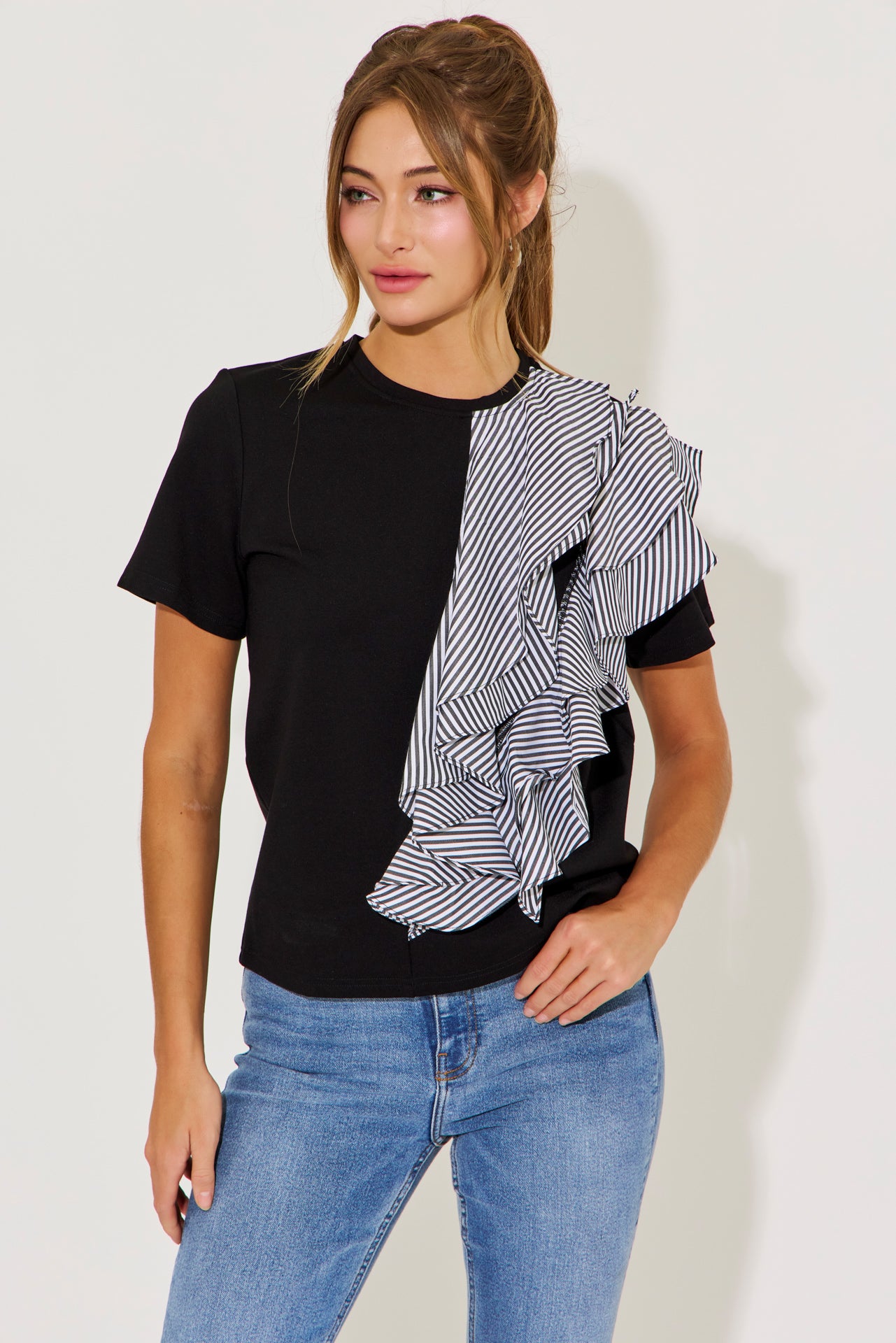 Echo Ruffle Knit Short Sleeve Top