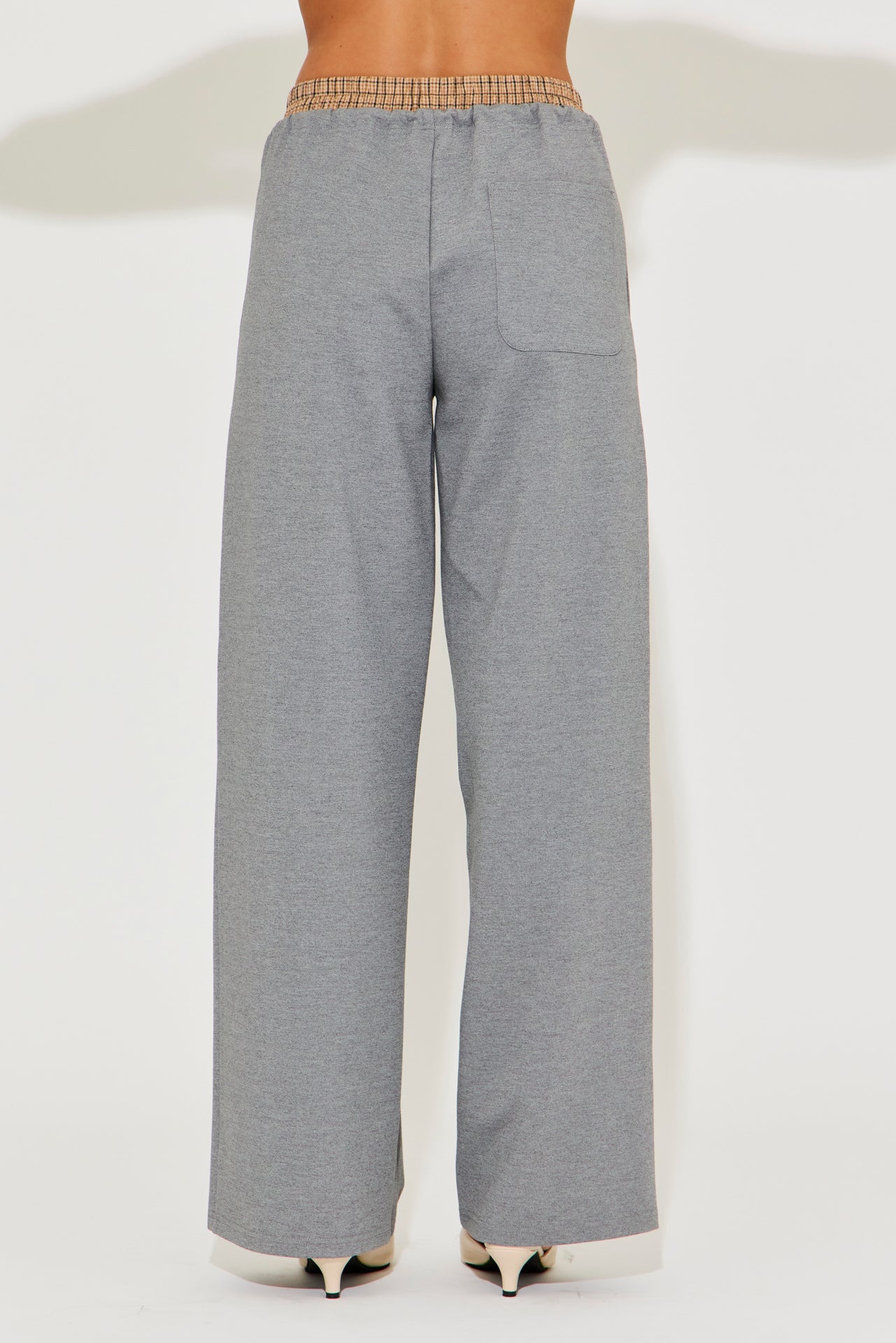 Gwen Pituck Detail Pants With Draw String