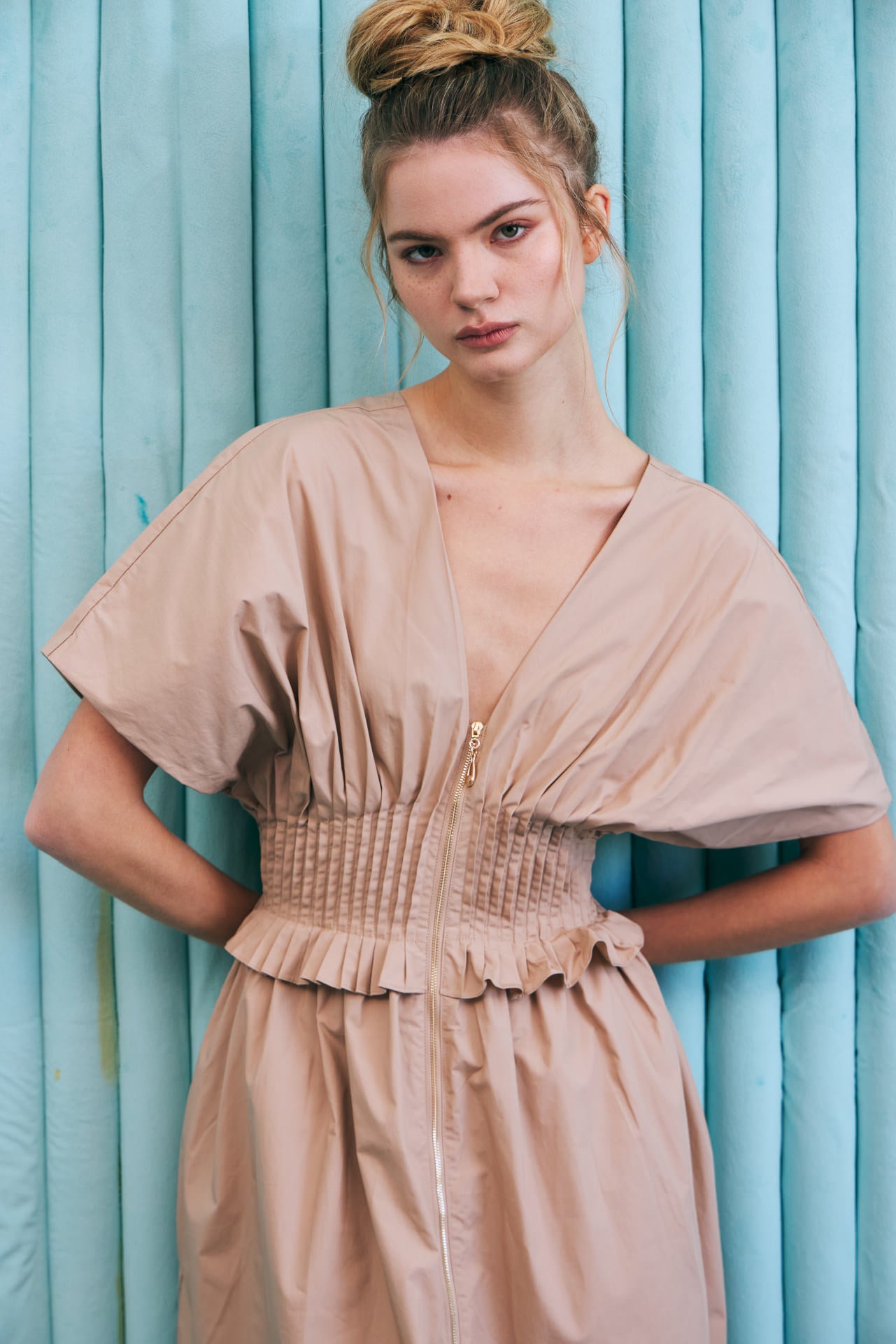 V Neck Zip Front Solid Poplin Midi Dress