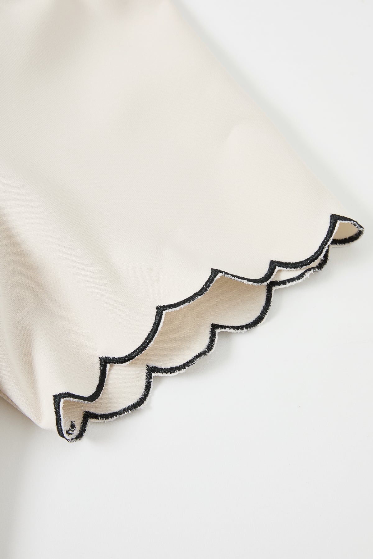 Scallop Detail Midi Dress