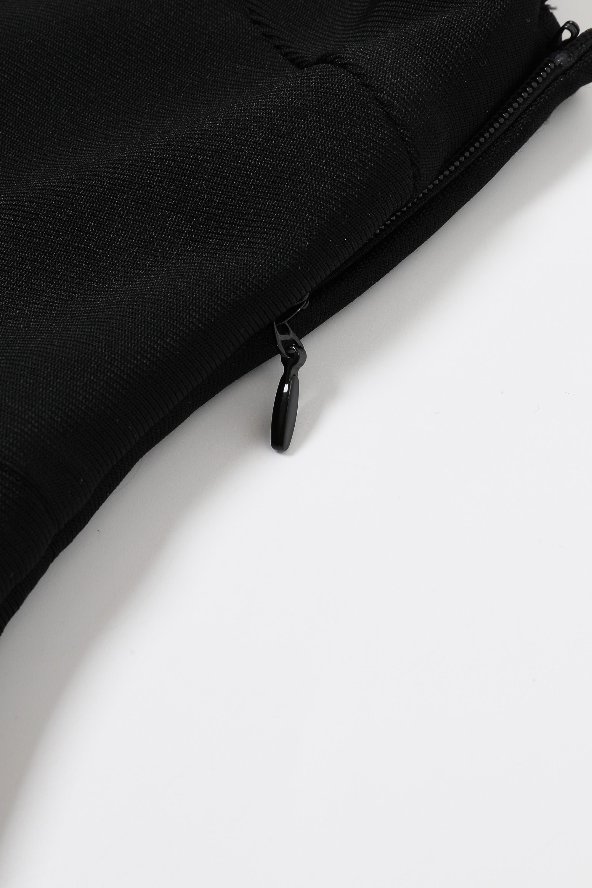 Sculpted Elegance Bow Maxi Dress