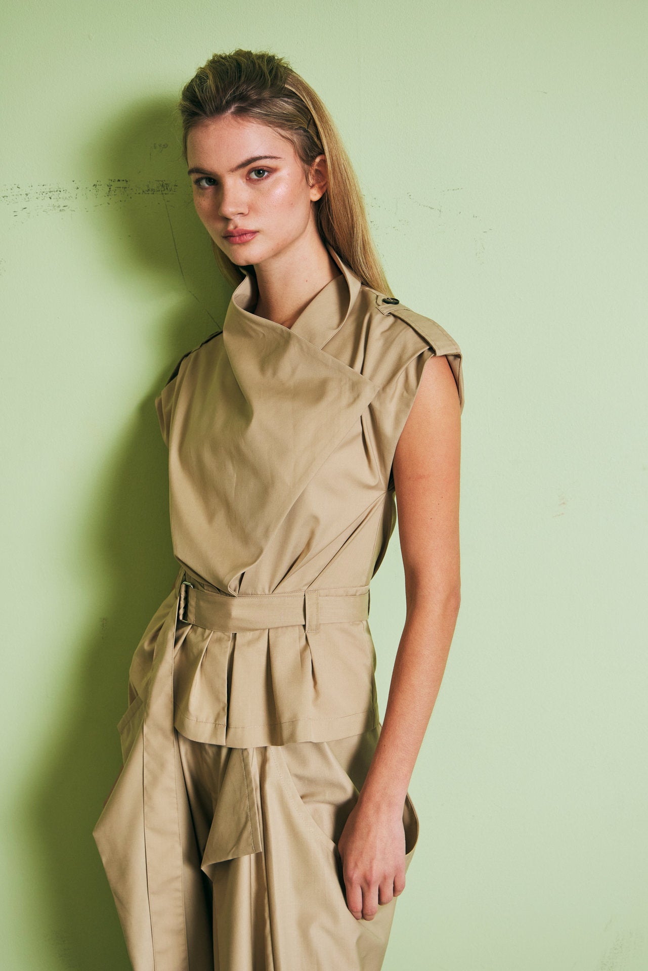 Woven Safari Draped Sleeveless Jacket