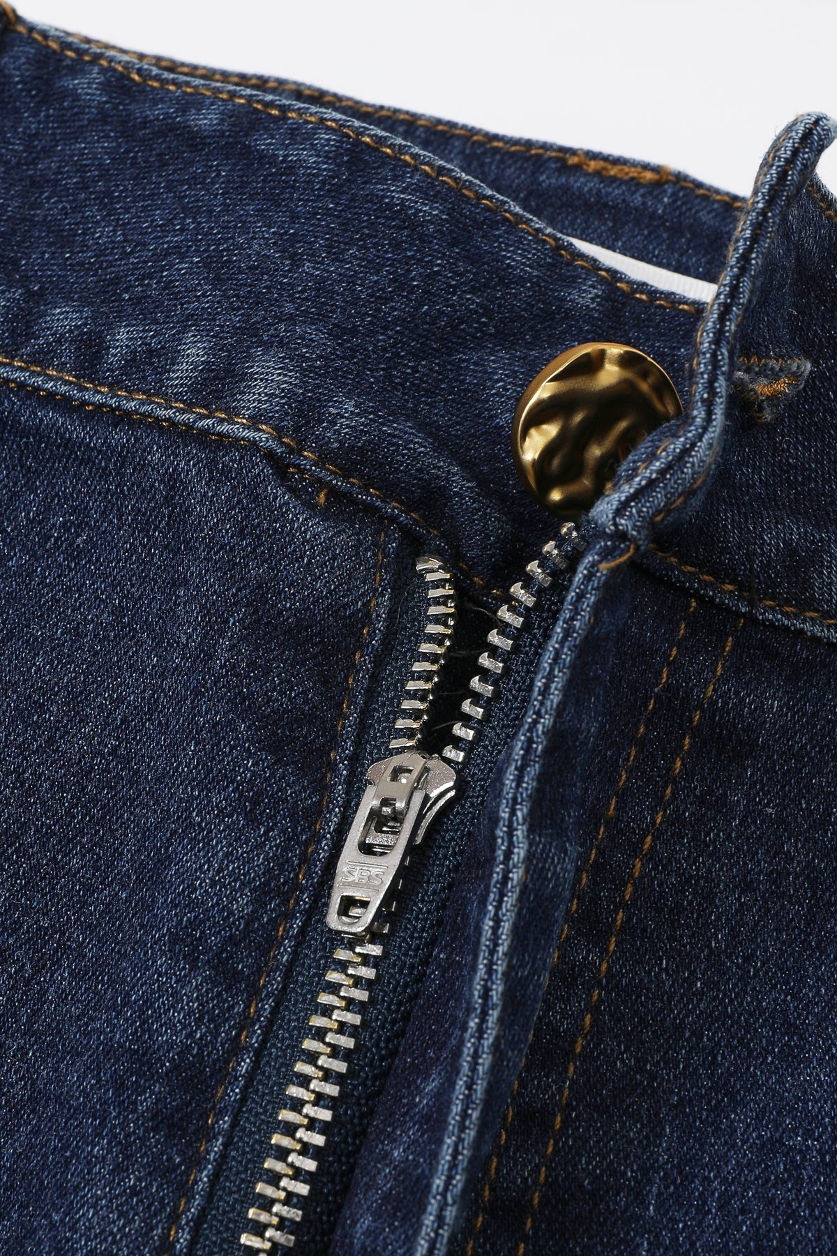 Slim Barrel Denim Pants