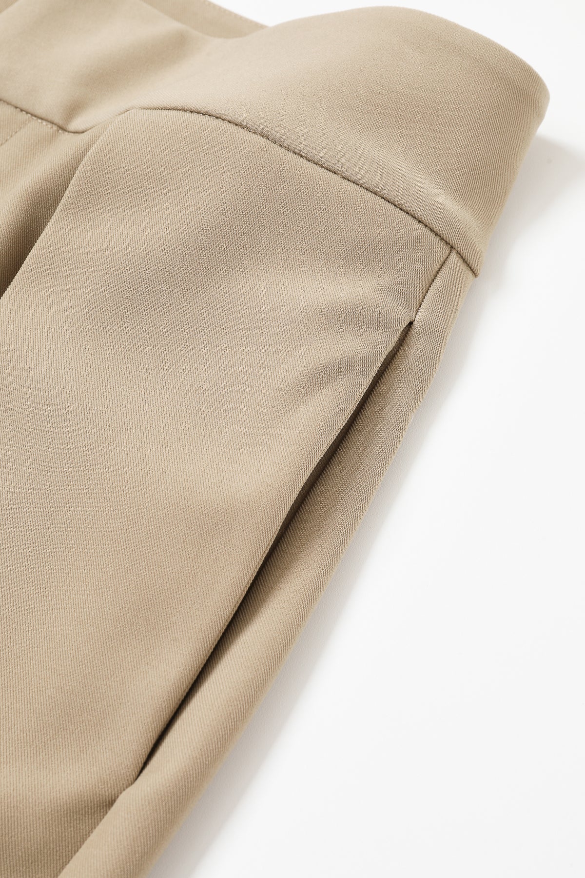 Pleated Barrel Woven Pants