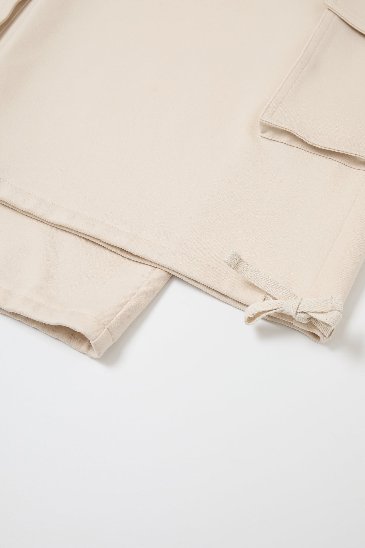 Anette Smocked Waist Balloon Sweatpants With Cargo Pockets