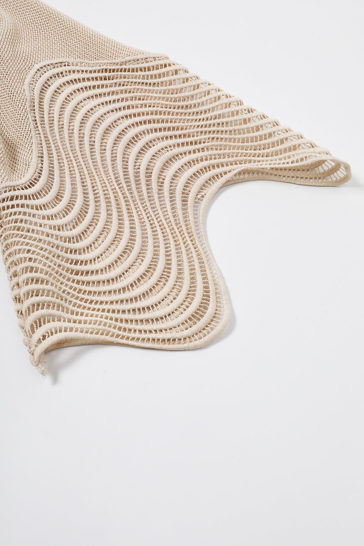 Wave Detail Knit Top