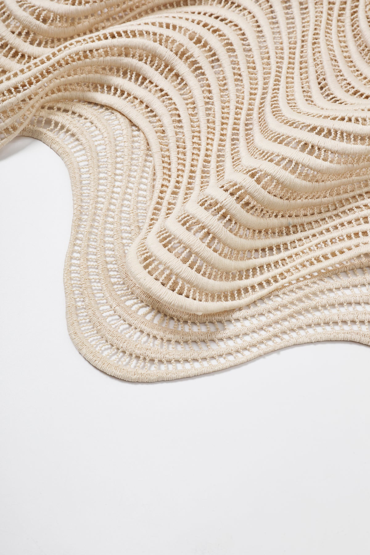 Wave Detail Knit Top
