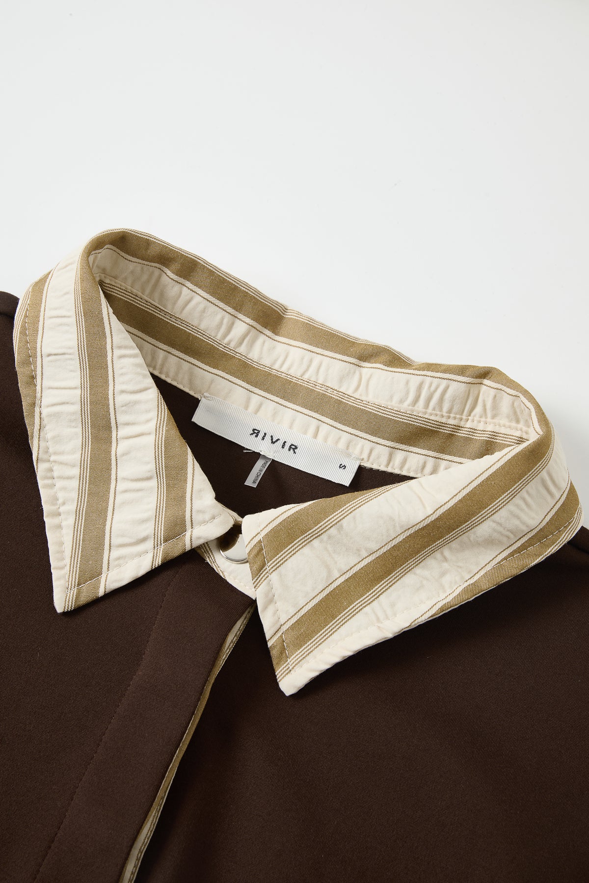 Anette Knit Collar Sweatshirt with Stripe Contrast